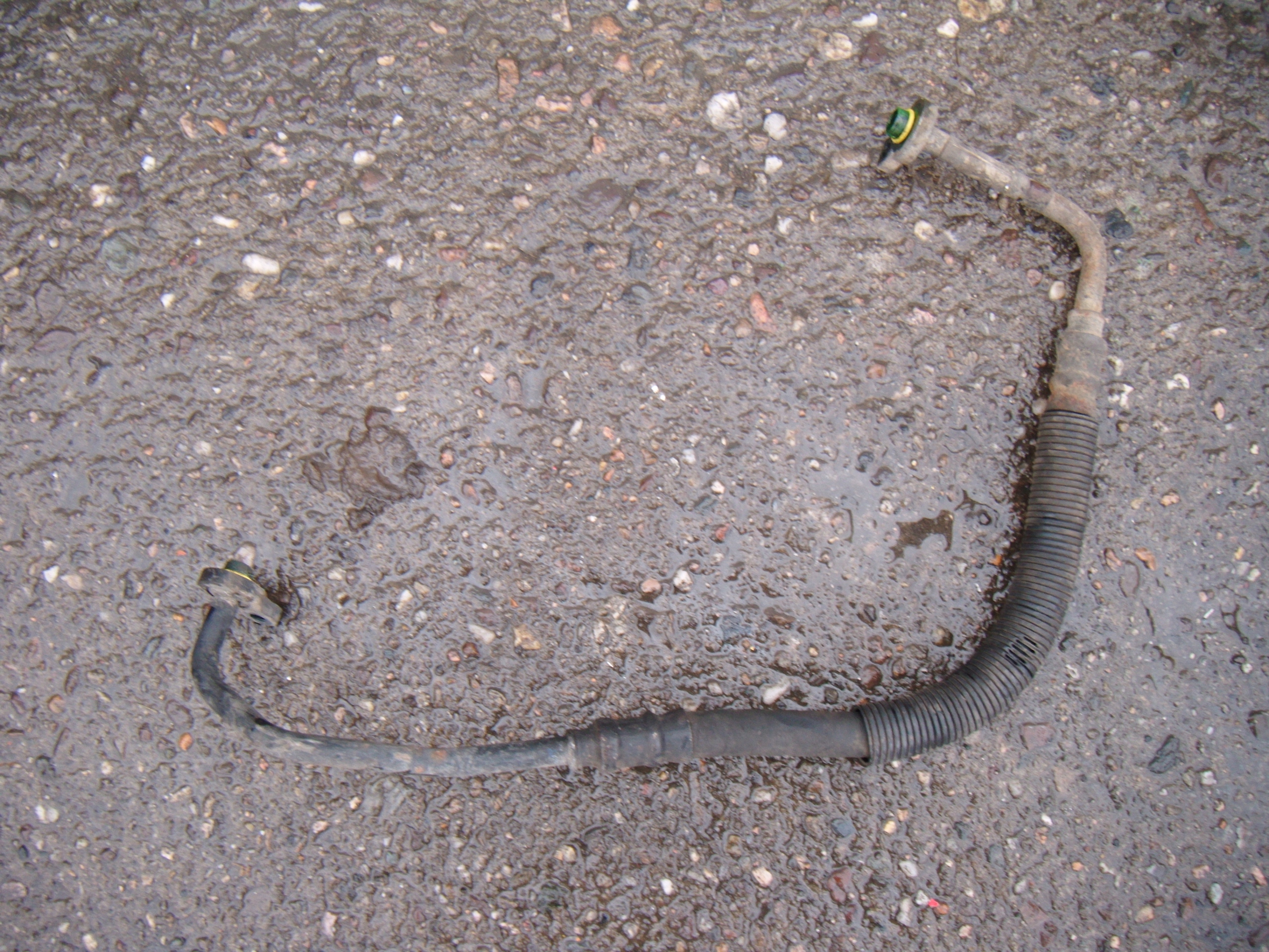 VOLVO V50 04-12 2.0 D WĘŻYK RURKA PRZEWÓD KLIMATYZACJI