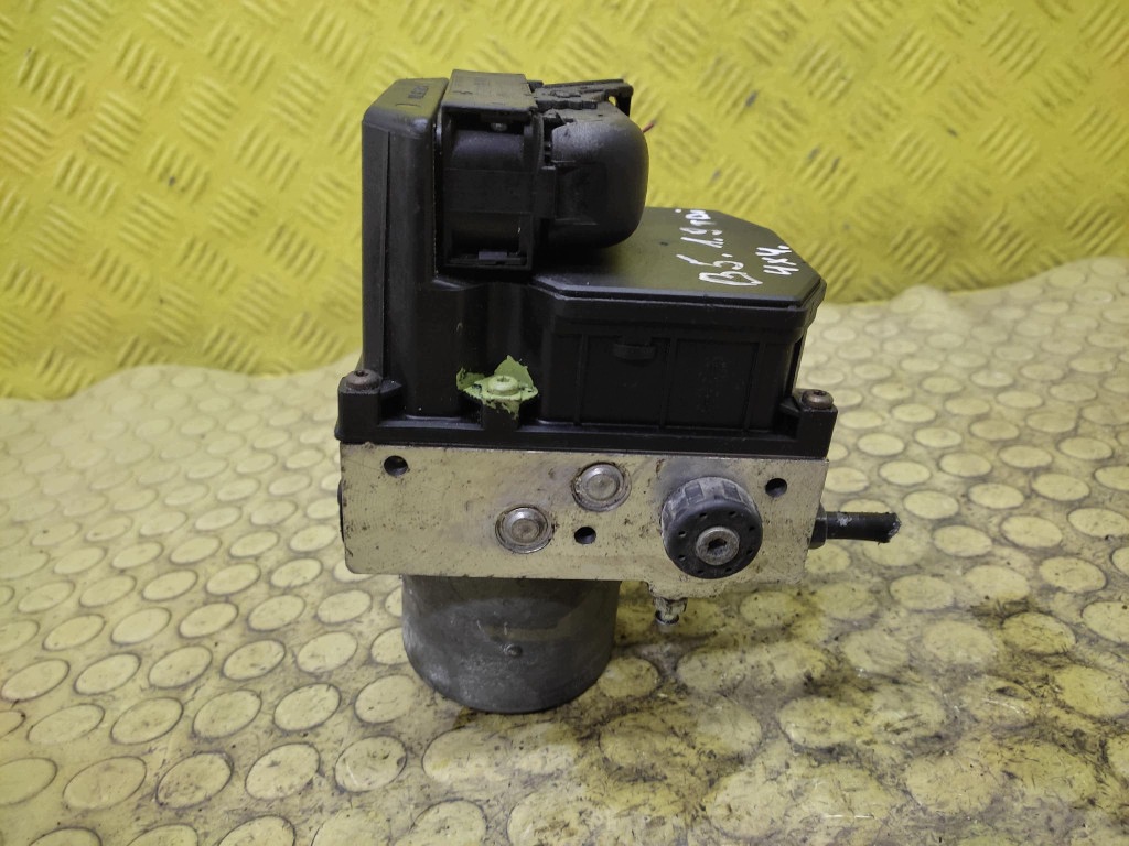 VW PASSAT B5 pumpa ABS 0265225124