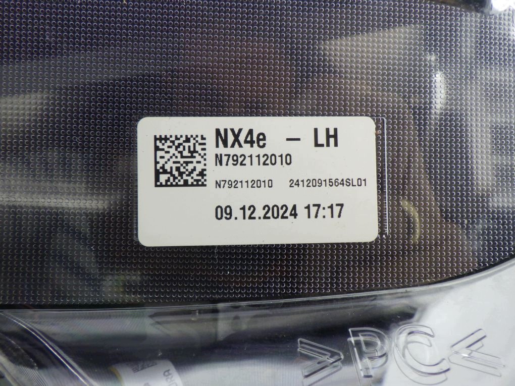 HYUNDAI TUCSON IV 4 FULL LED 20- light front left