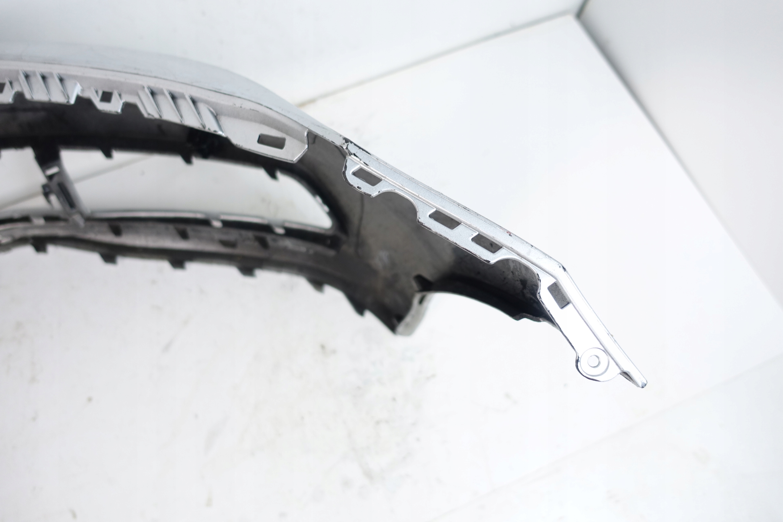 bumper front front VW TOURAN III 5TA 5TA807217AL