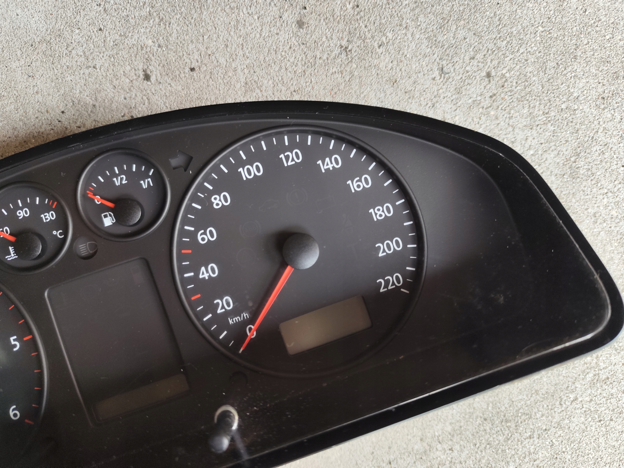 dials clock dials predkosciomierz VW T5 2.5 TDI 7H0920851S