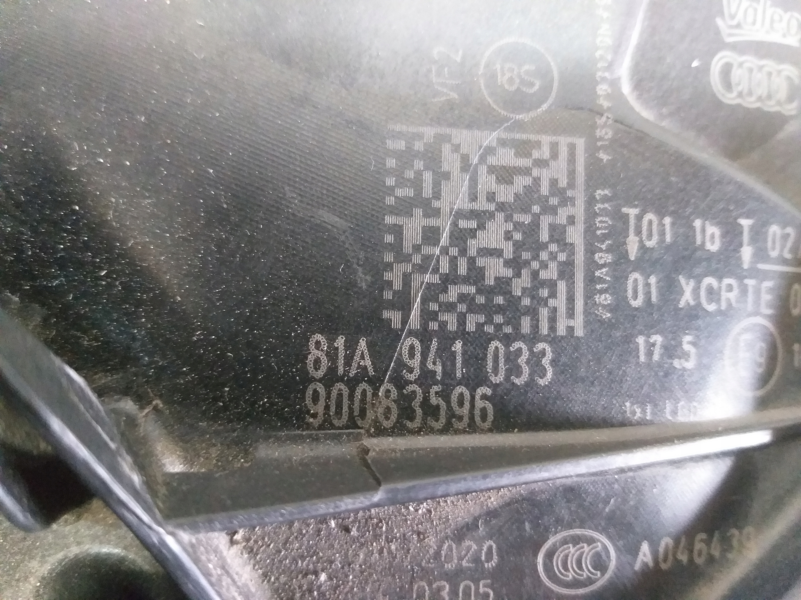 light front left AUDI Q2 FULL LED 81A941033