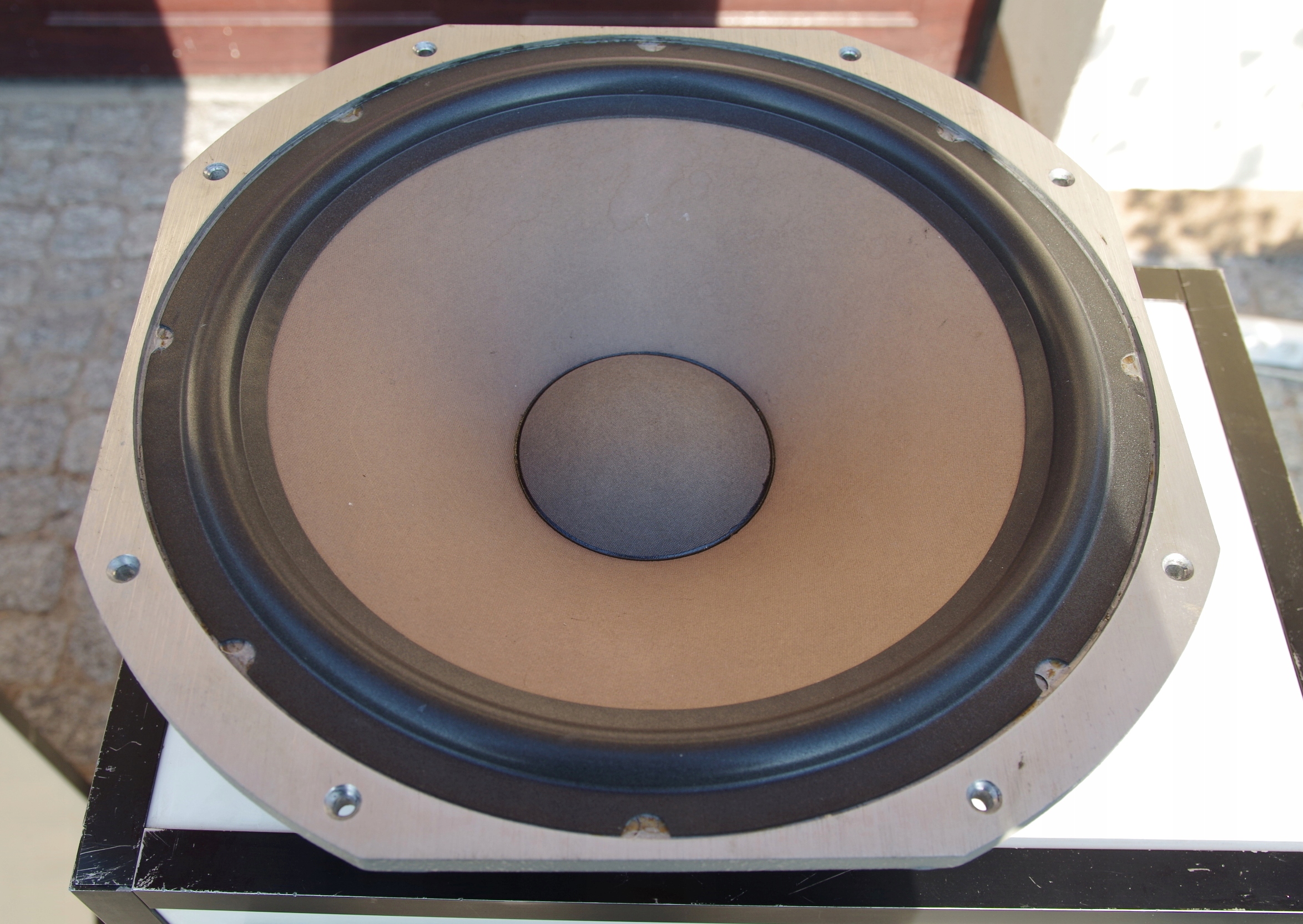 Beyma 15-B100 głośnik basowy, średn 38 cm 15"/ nr2 Kod producenta Beyma 15-B100