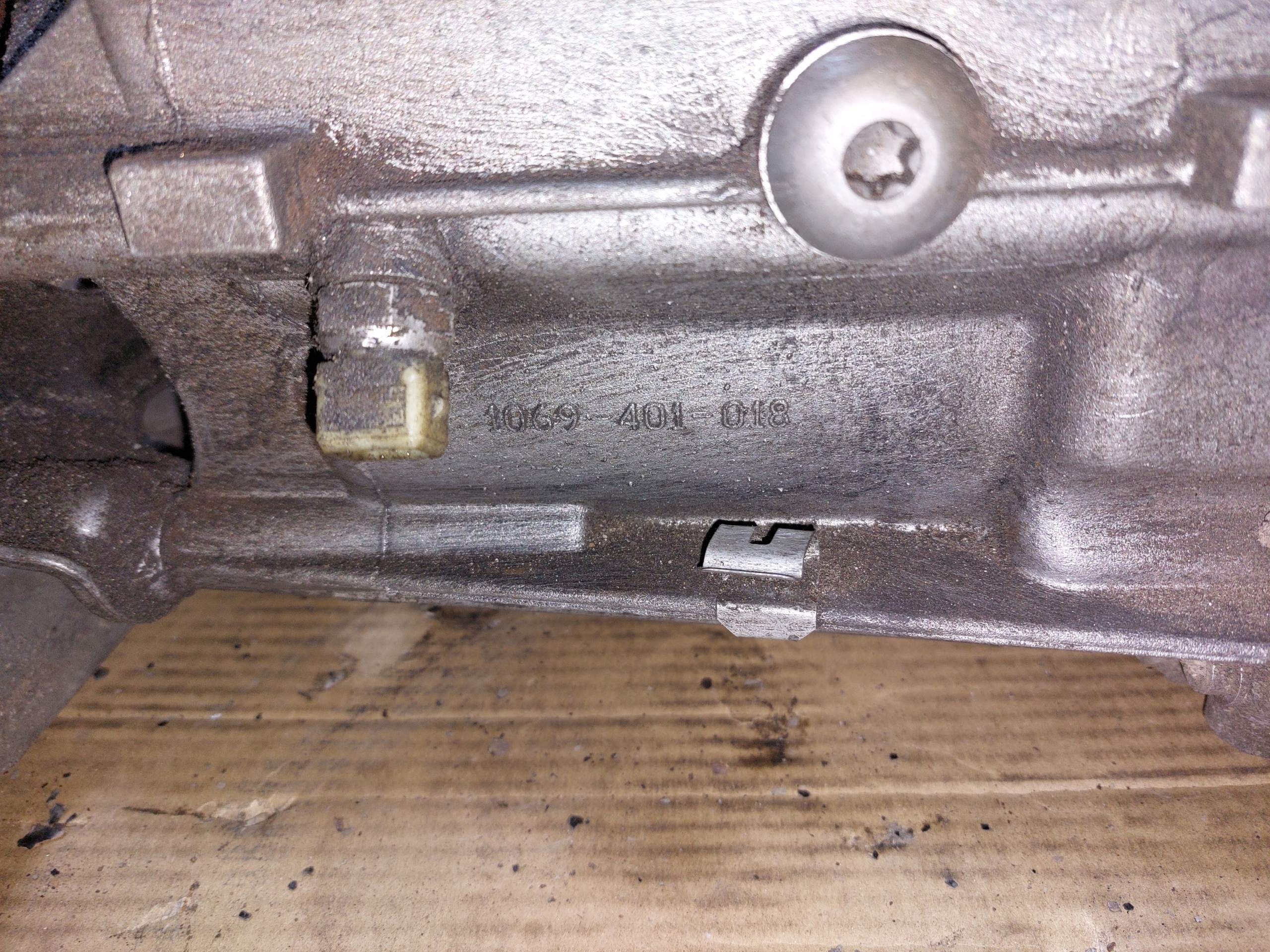 gearbox, BMW E87 2.0D 1069401052