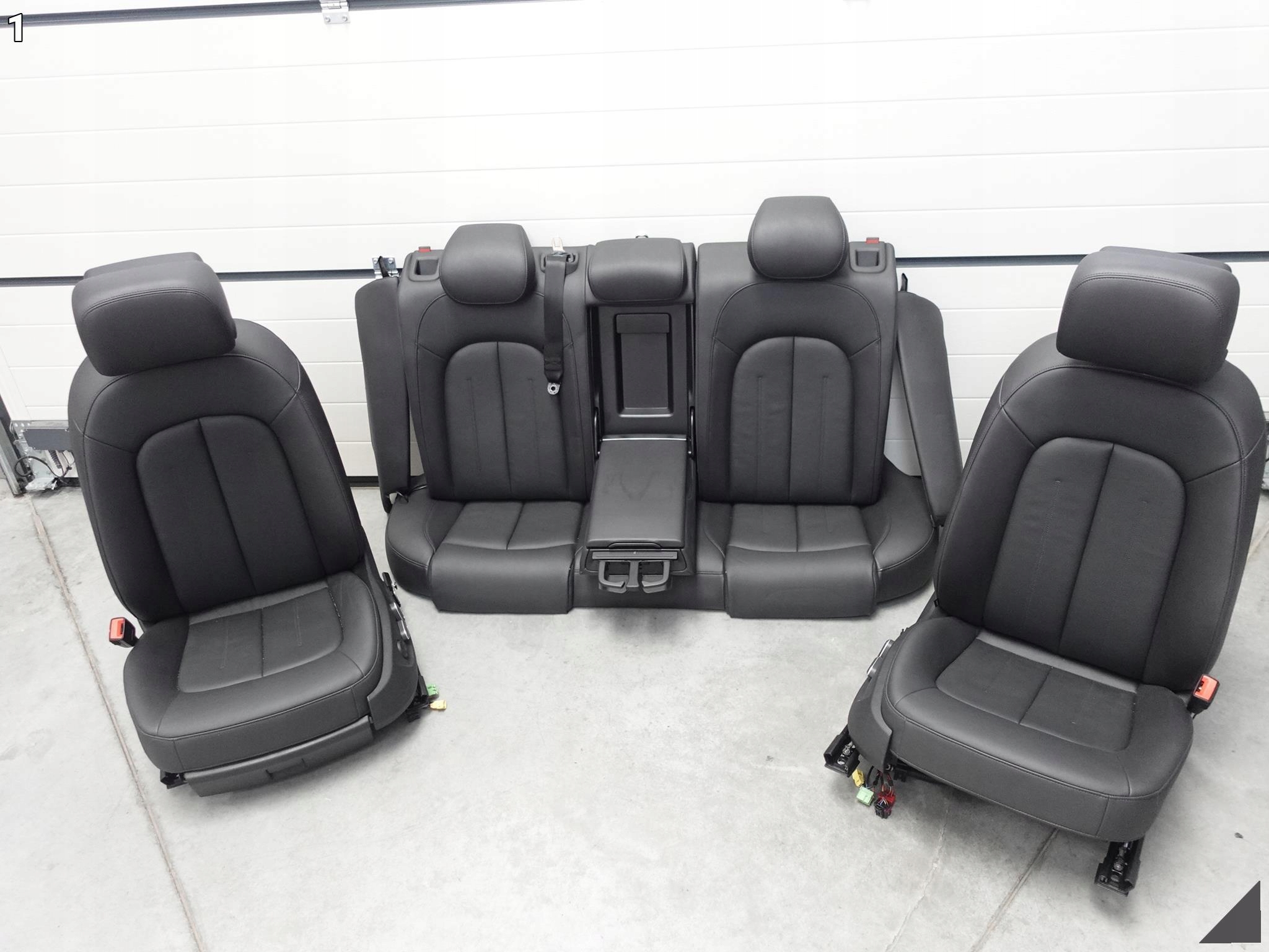 AUDI A7 4G8 C7 LIFT 10-18 seats black leather electrics