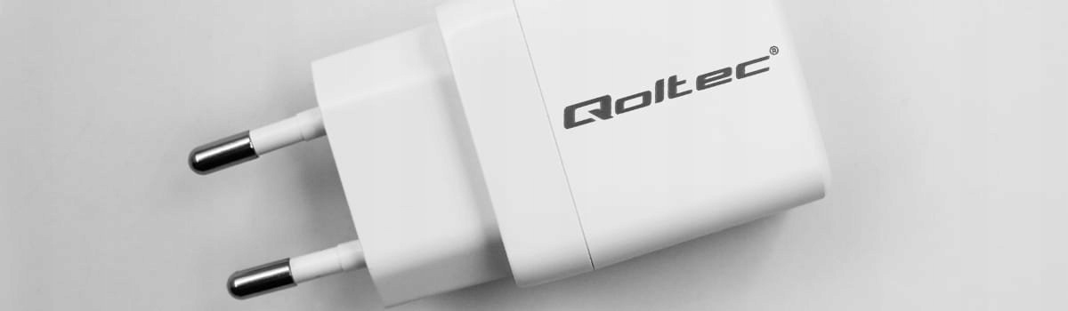 Ładowarka Qoltec 51824 GaN 1x Usb Qc 3.0 1x Usb-c Pd 1.5-3 A (51824)