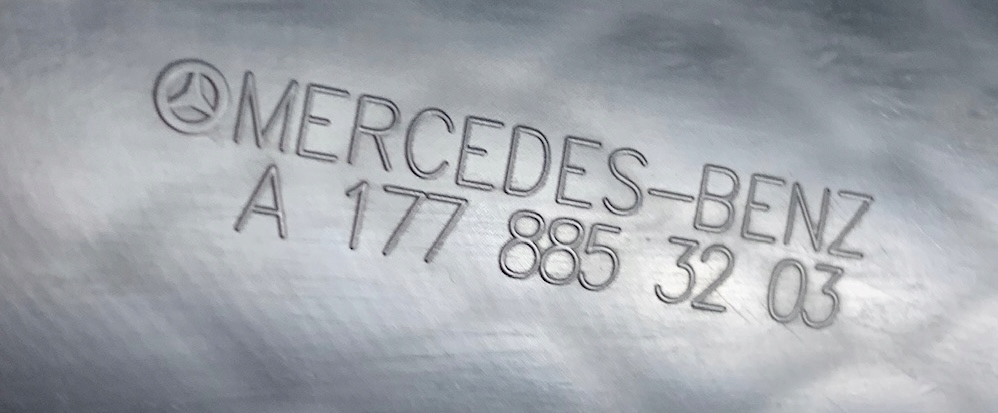 MERCEDES A-KLASA 177 grid central bumper front A1778853203
