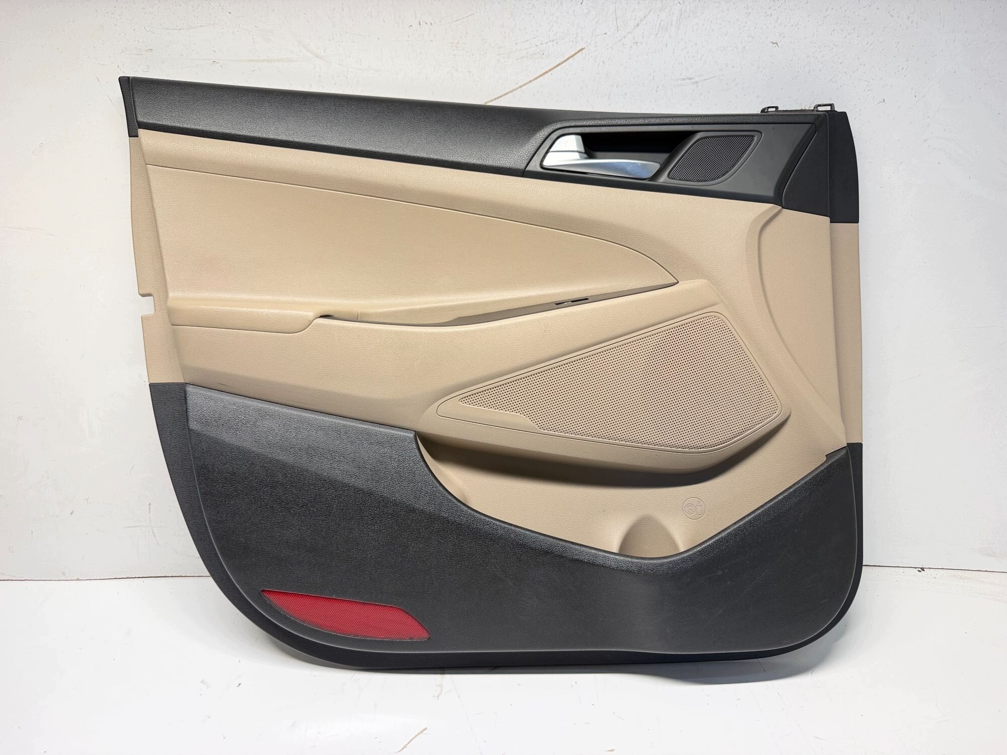 upholstery side door left left front HYUNDAI TUCSON II 2015-2021
