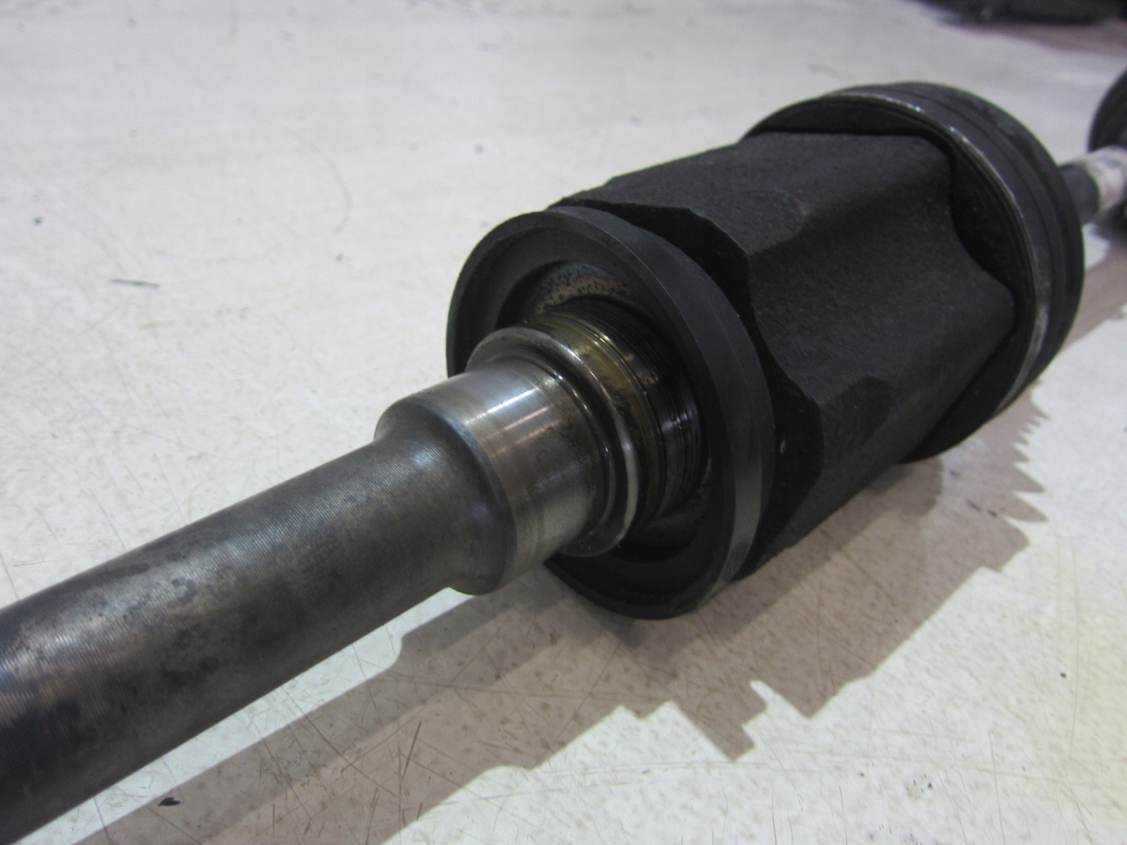 BMW E70 X5 F15 semi-axis right front 31607553946