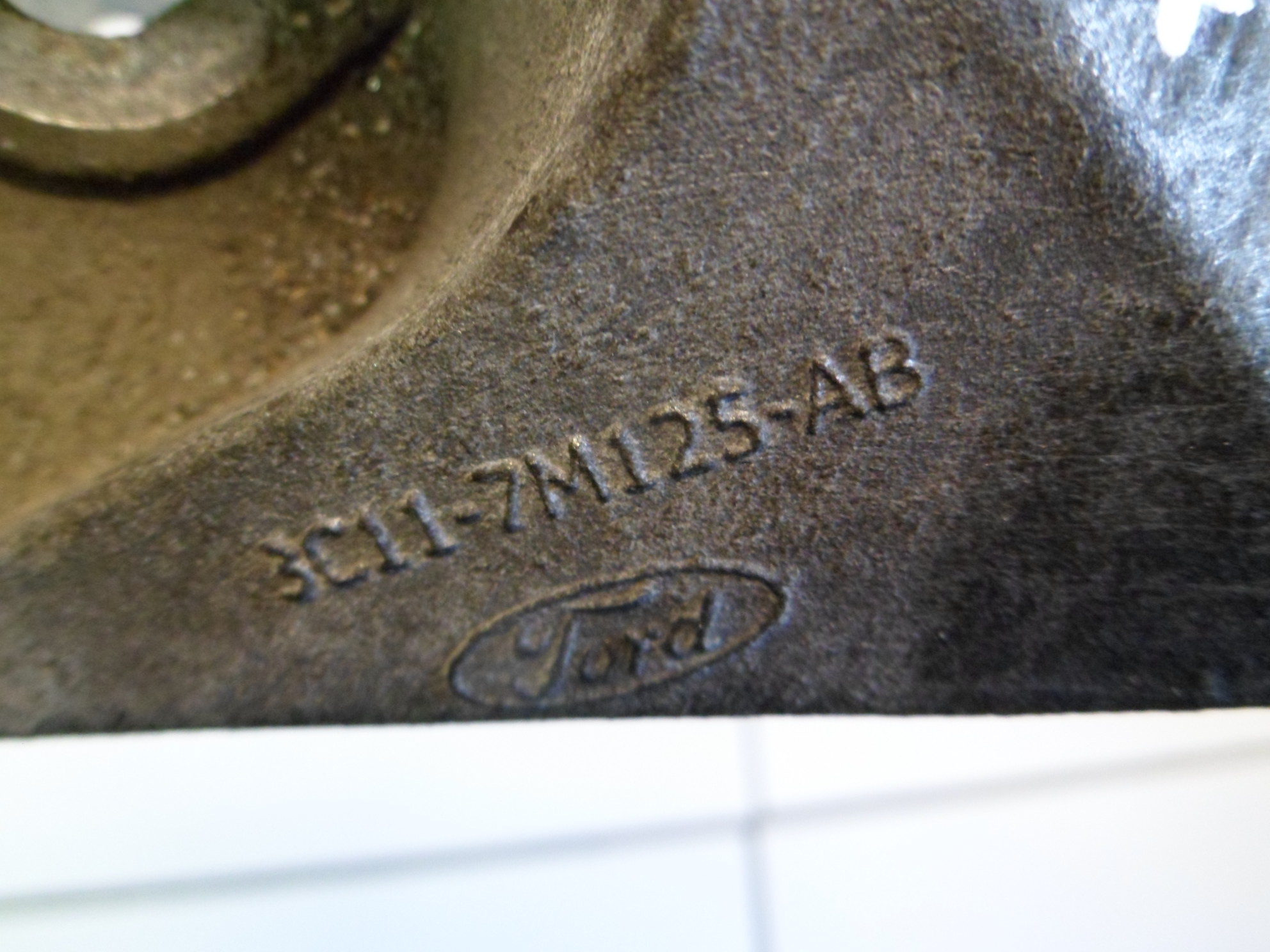 FORD TRANSIT MK7 2.2 TDCI Getriebehalter 3C11-7M125-AB