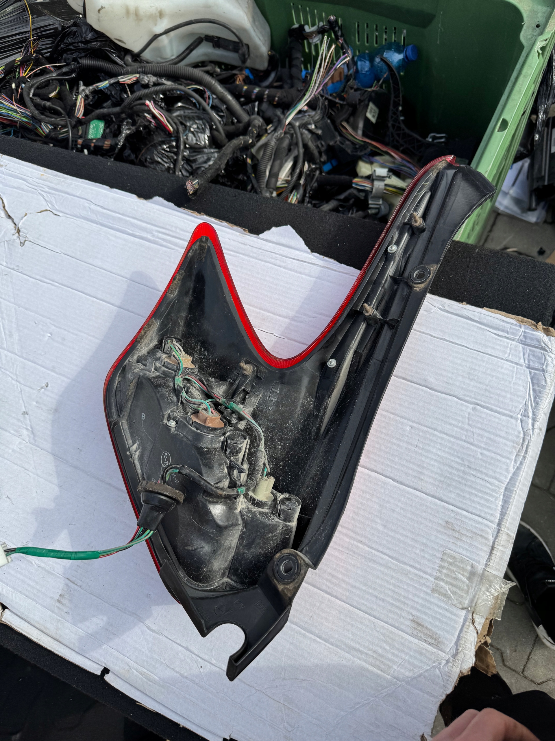 light right rear part right NISSAN JUKE and F15 EU BDB