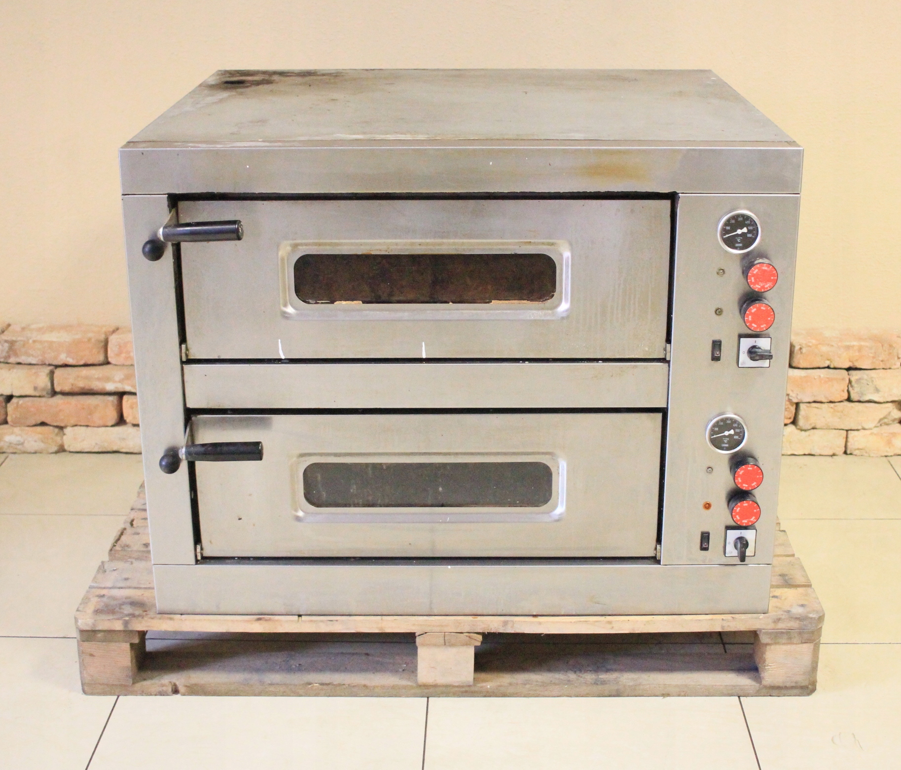 Piec do pizzy RM GASTRO - dwukomorowy