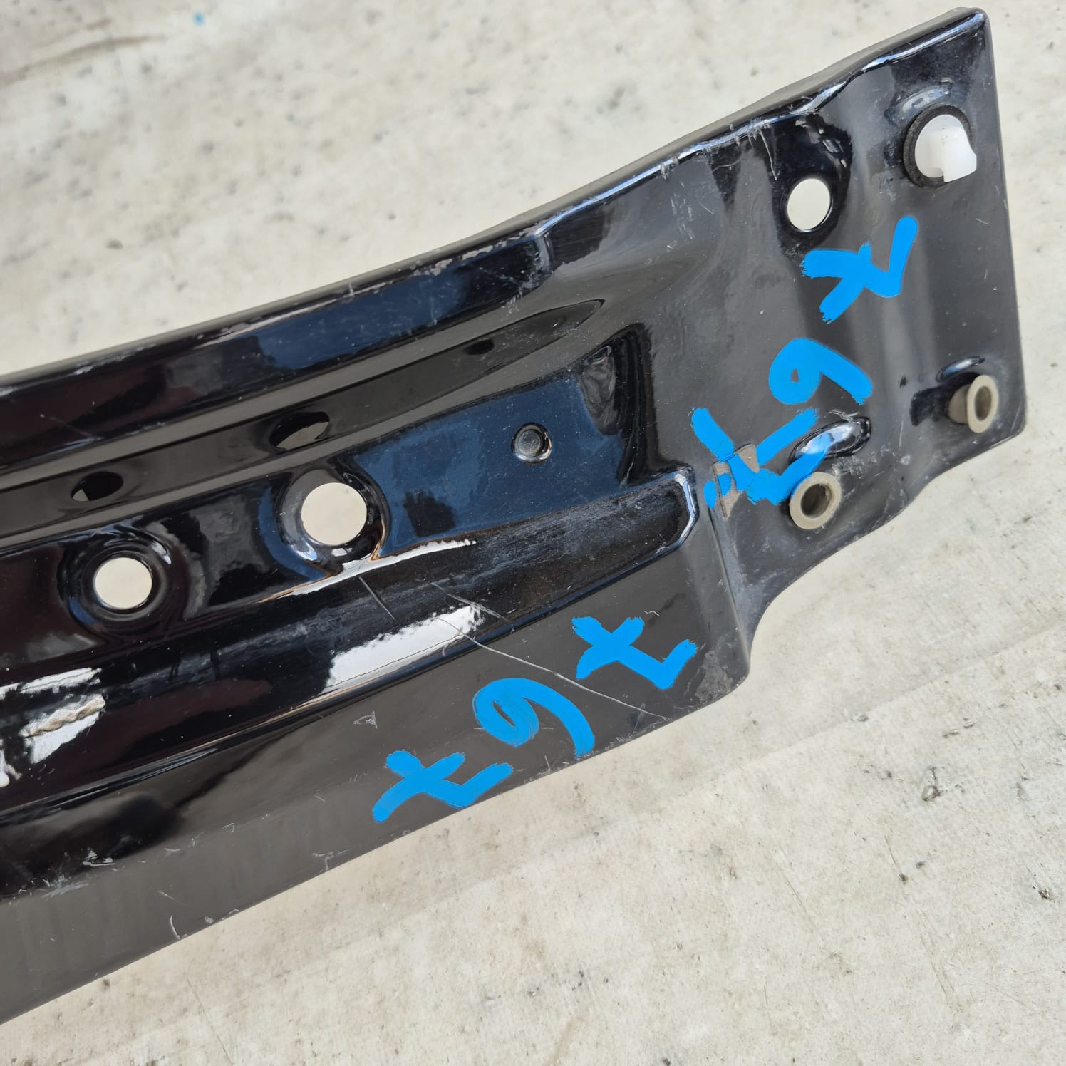 AUDI Q8 E-TRON 18-25 fender front front right