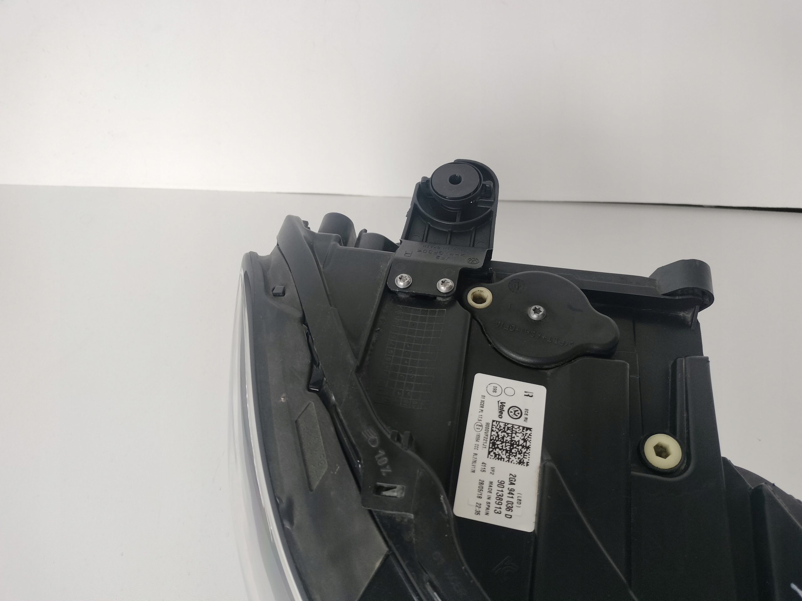 light right REFLEKTOR VW T-ROC 17- 2GA FULL LED