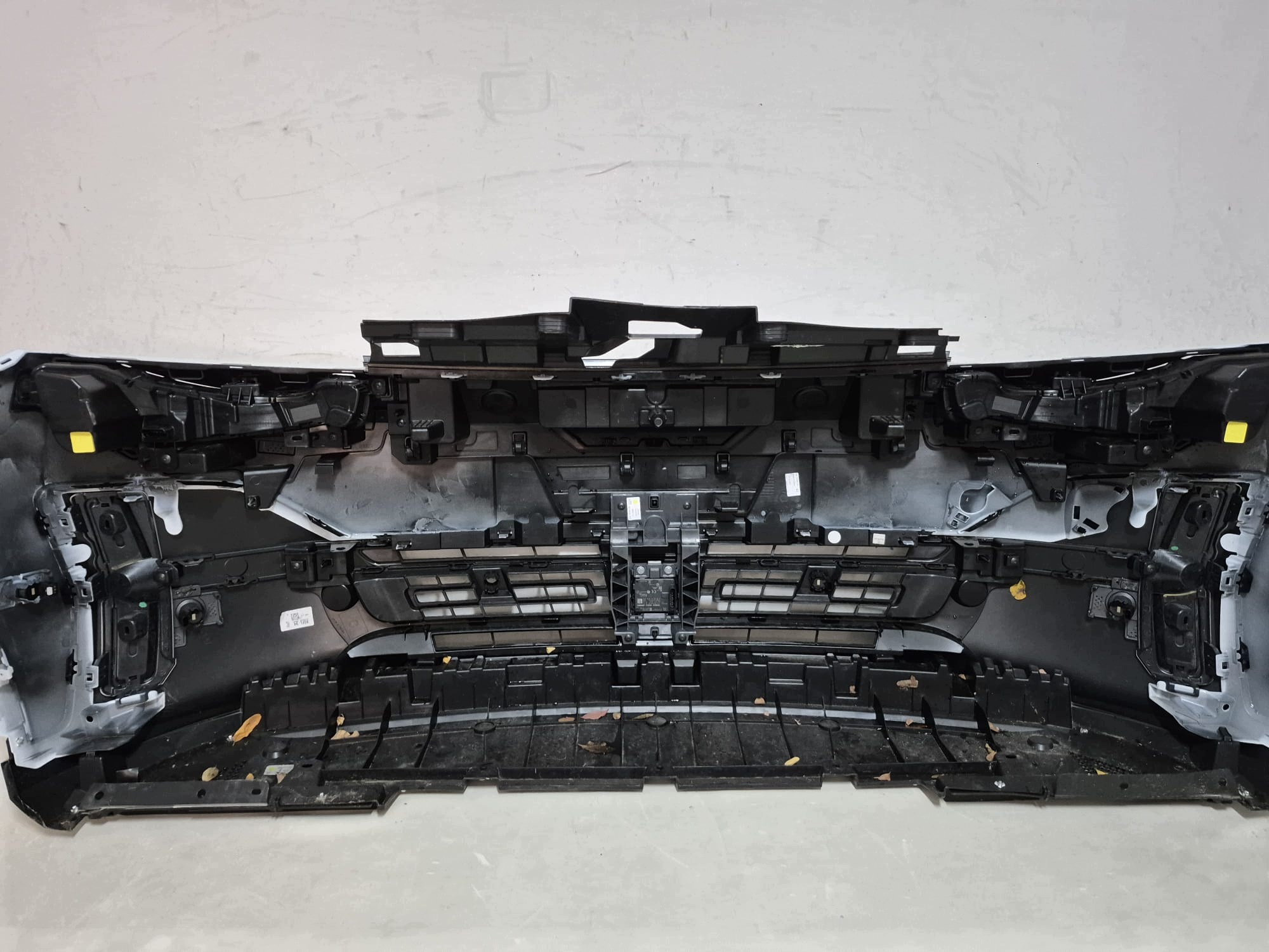 NISSAN MICRA K15 E-TECH VI 25- bumper front front 6XPDC 8037040