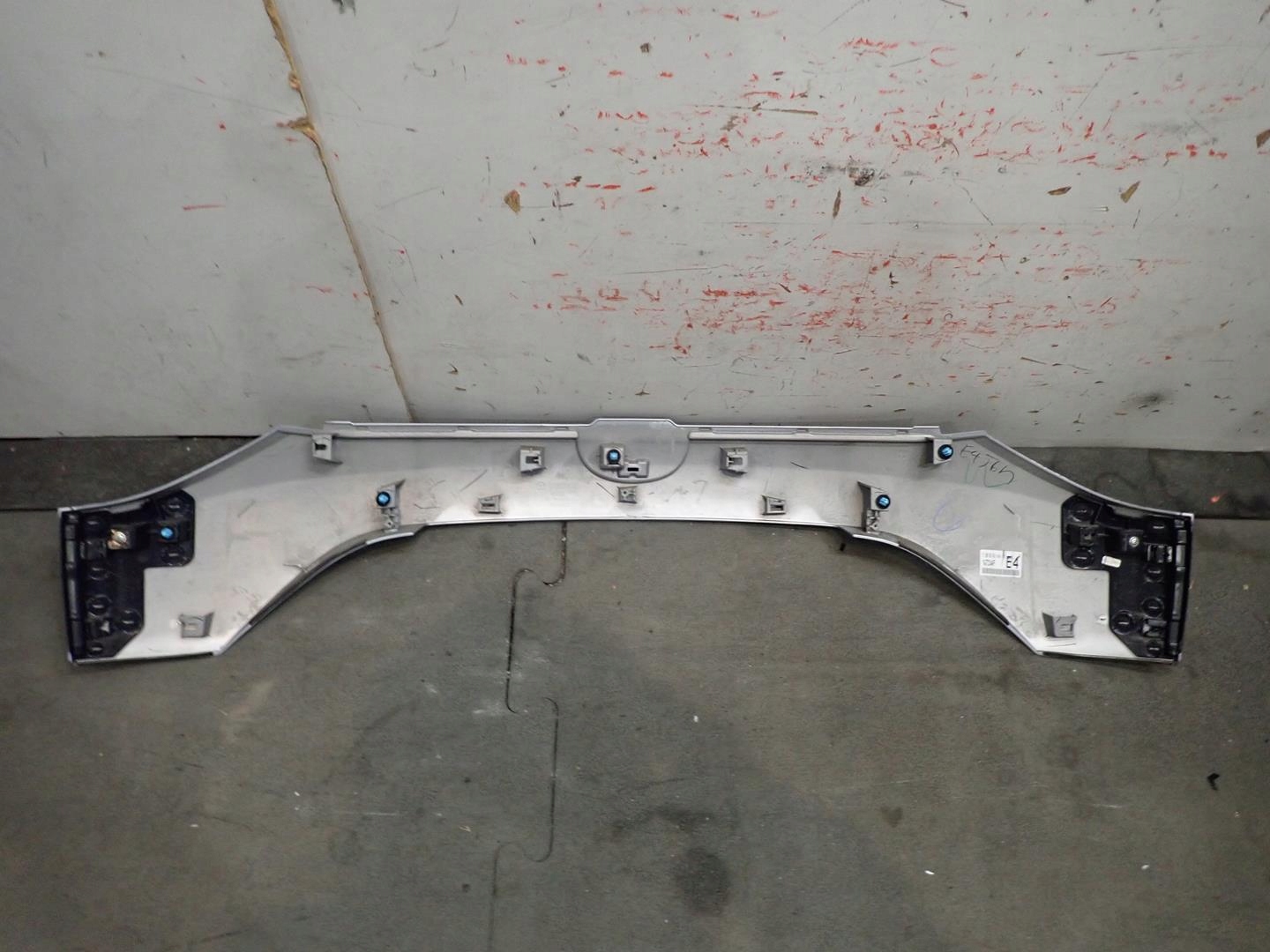 Blenda klapy MAZDA CX5 II 2017- Producent części Mazda OE