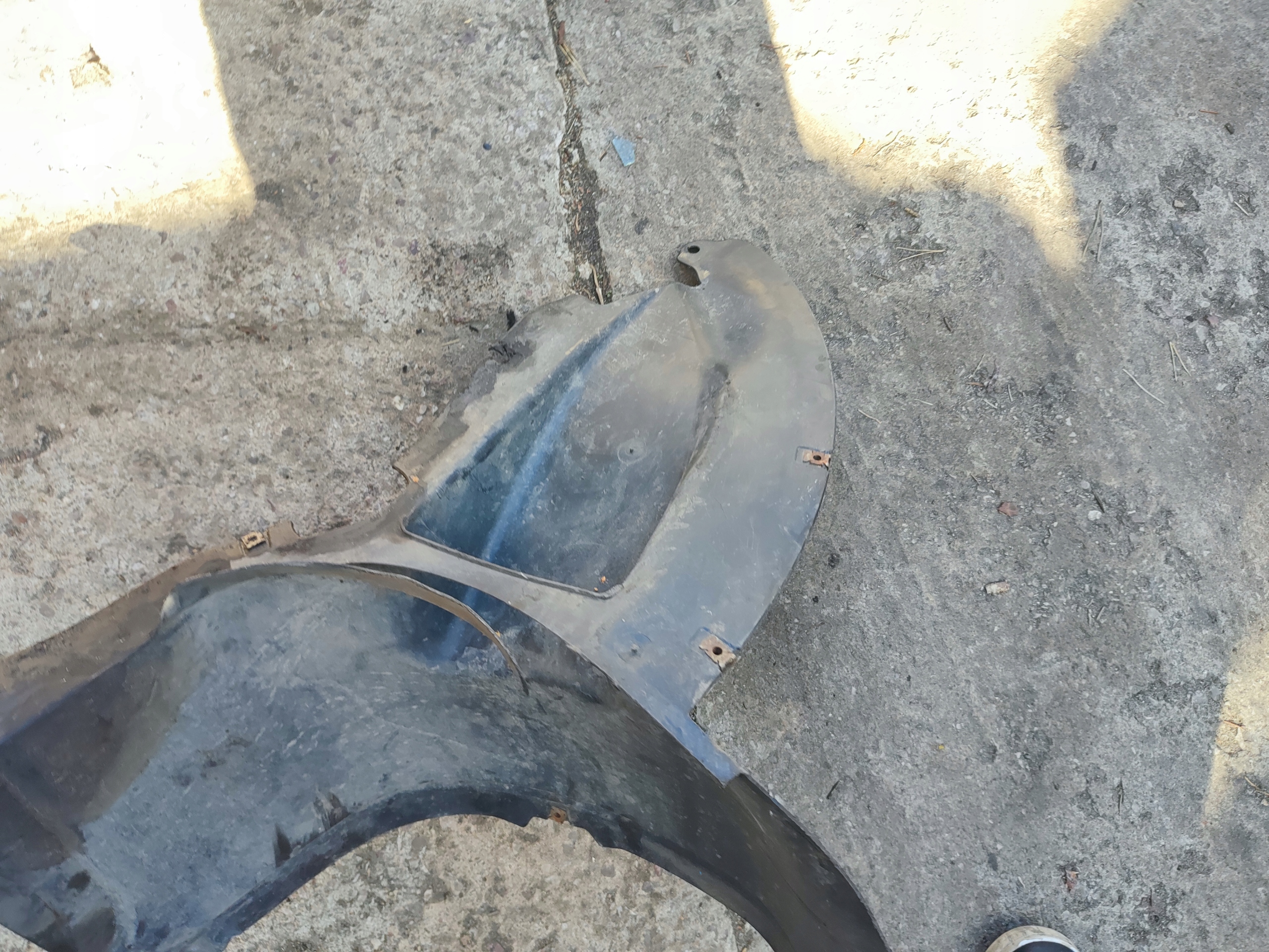 mudguard left left front front TROJKAT VW PASSAT CC 3C8805911B