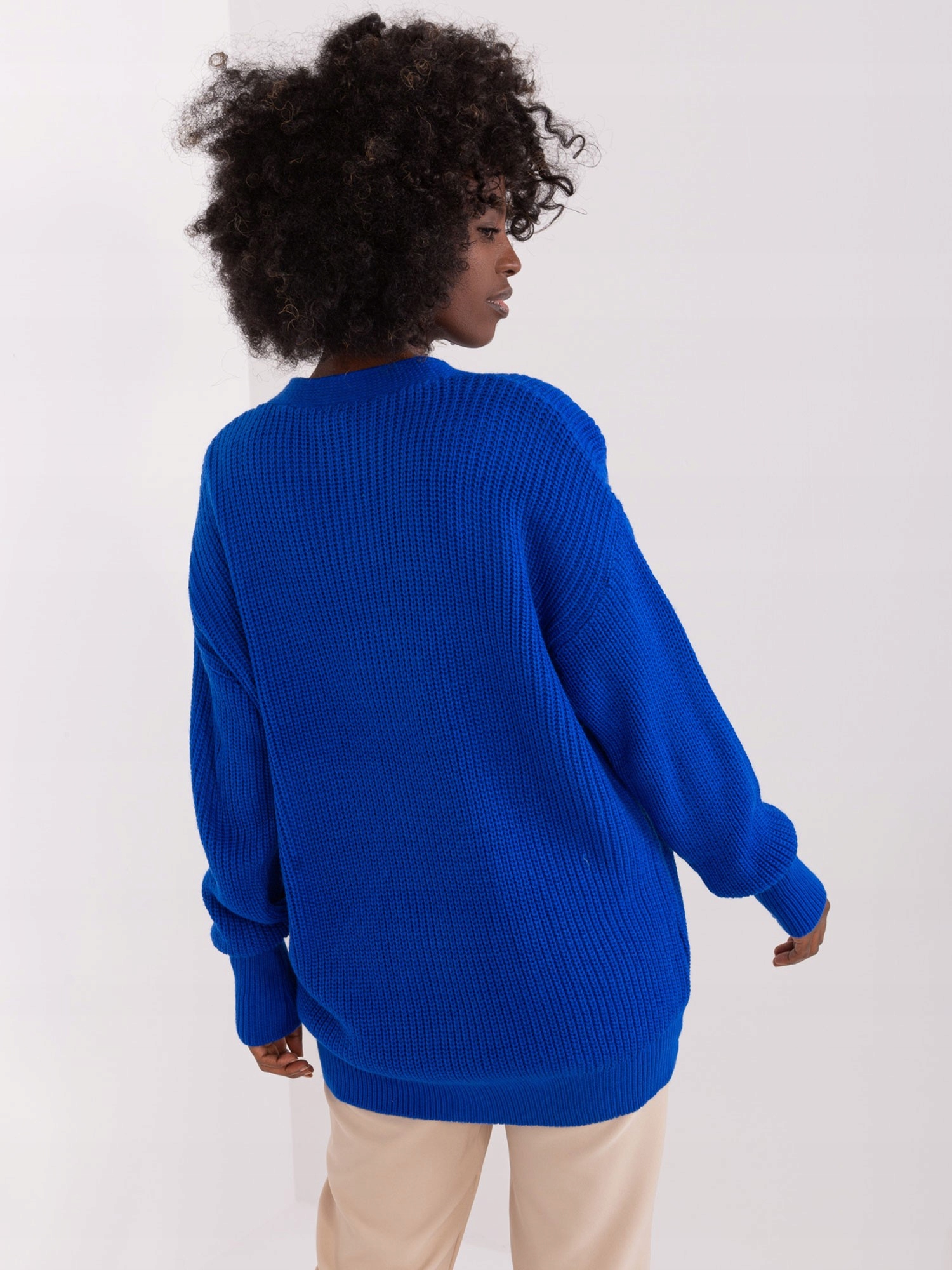 ROZPINANY sweter Z DEKOLTEM V 321 kobalt one size Rozmiar uniwersalny