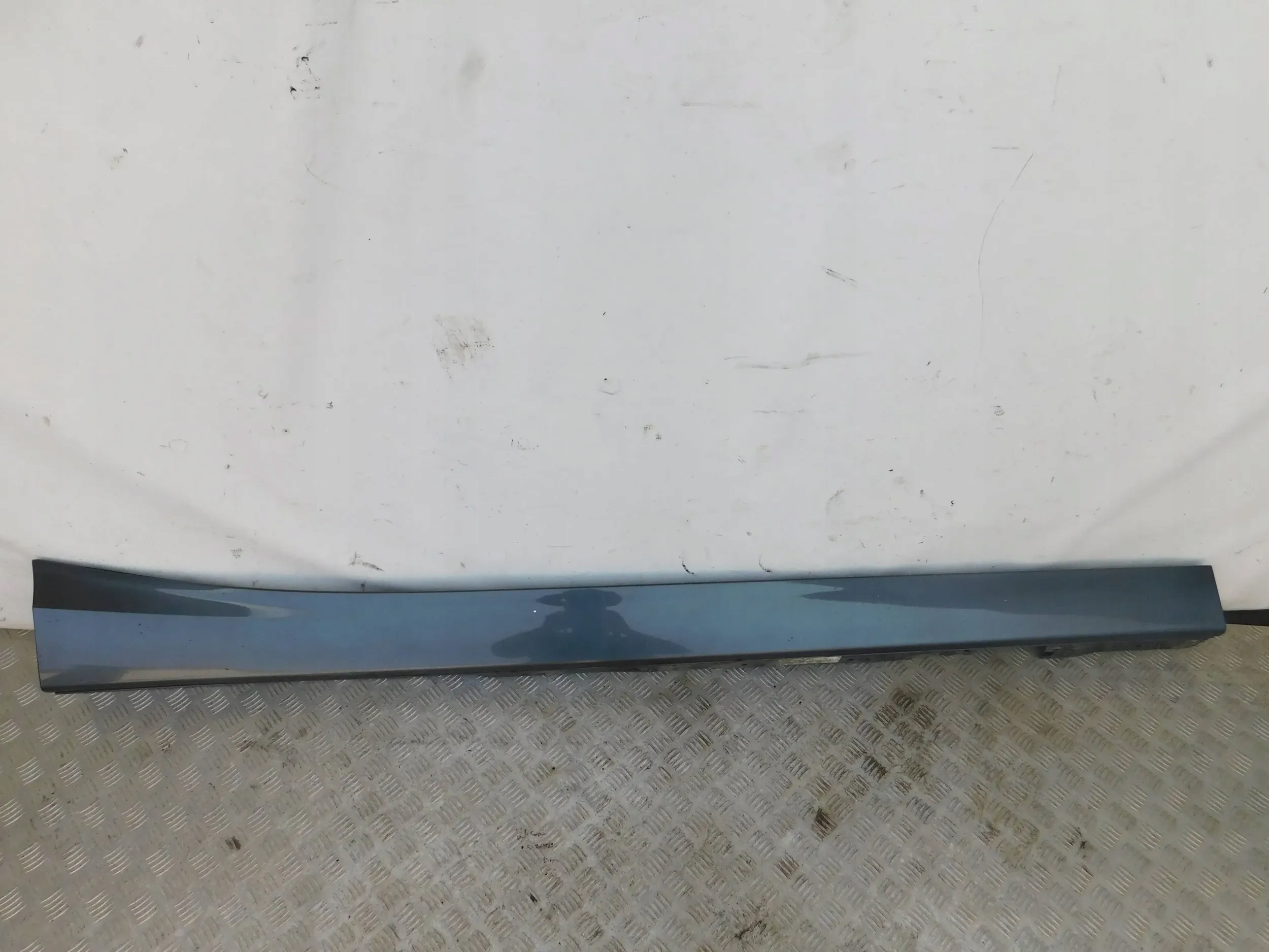 moulding threshold right BMW 1 F20
