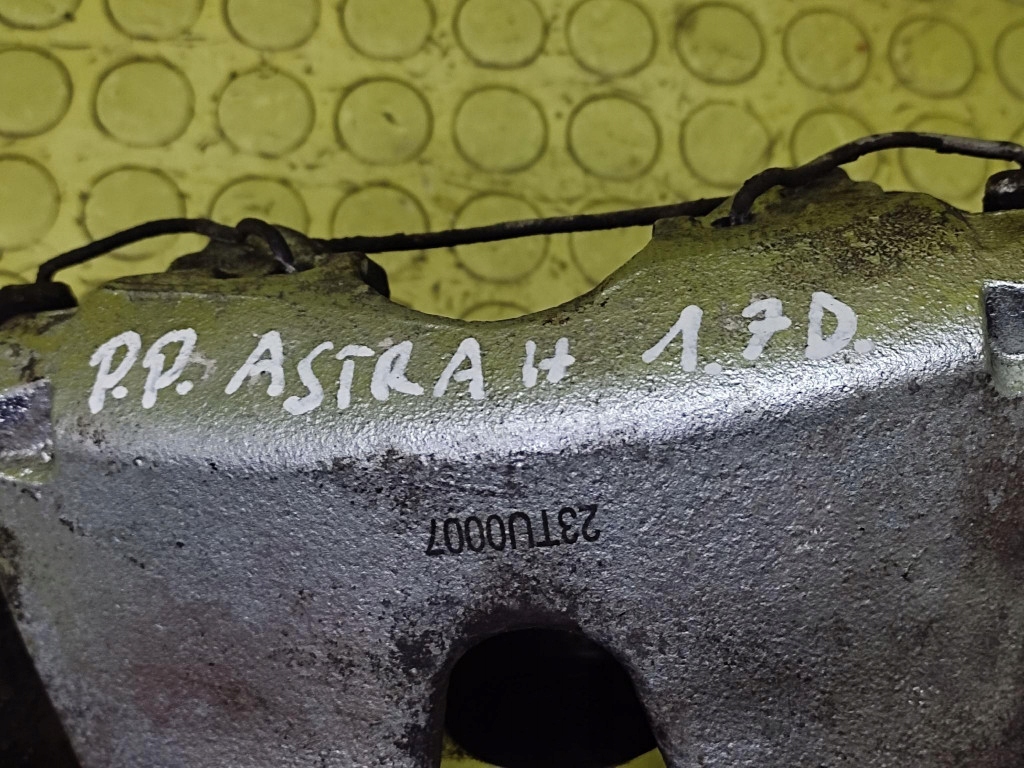 OPEL ASTRA H 1.7 CDTI třmen pravý předek