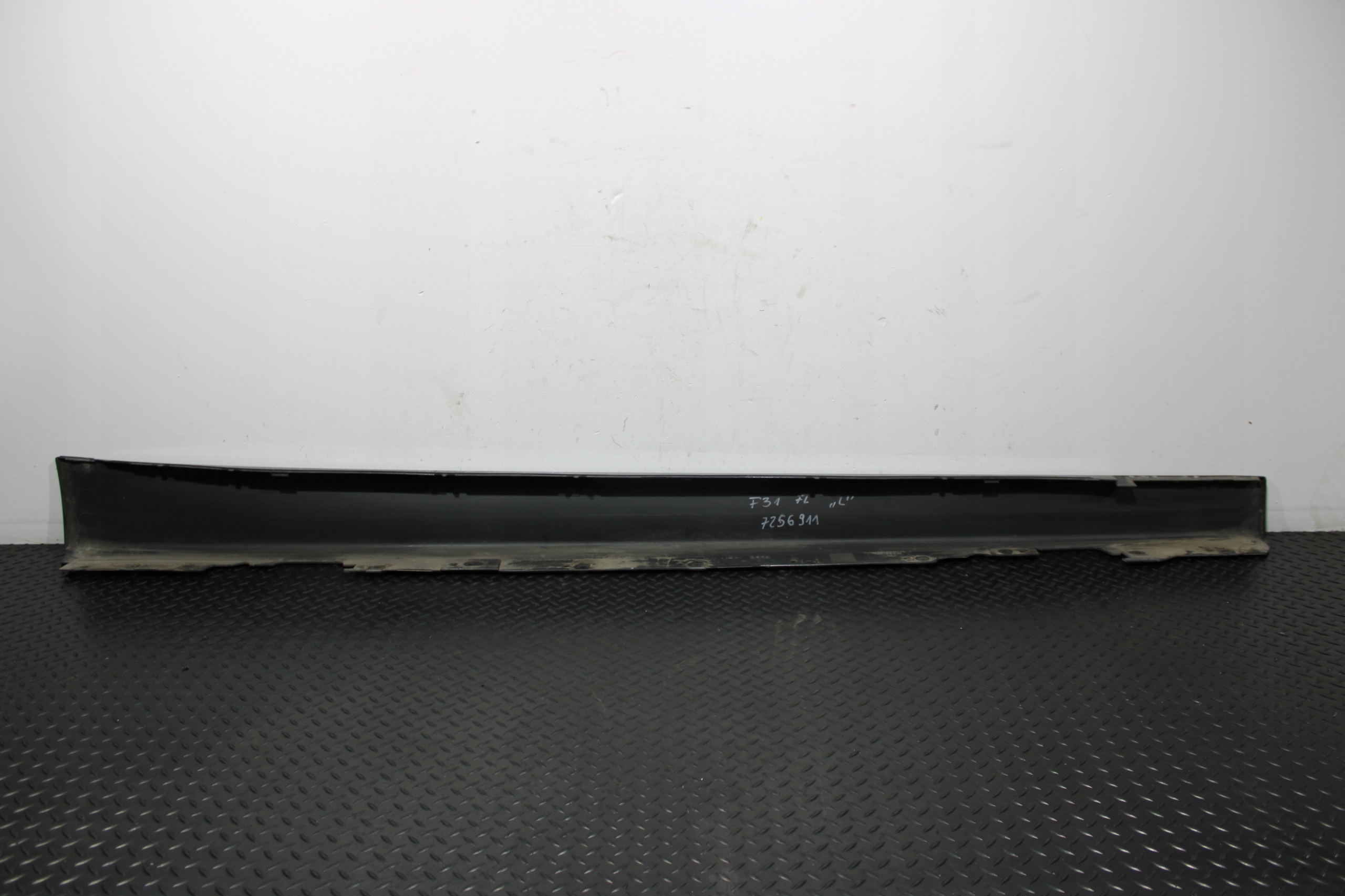 cap threshold threshold left BMW 3 F30 F31 LIFT 7256911