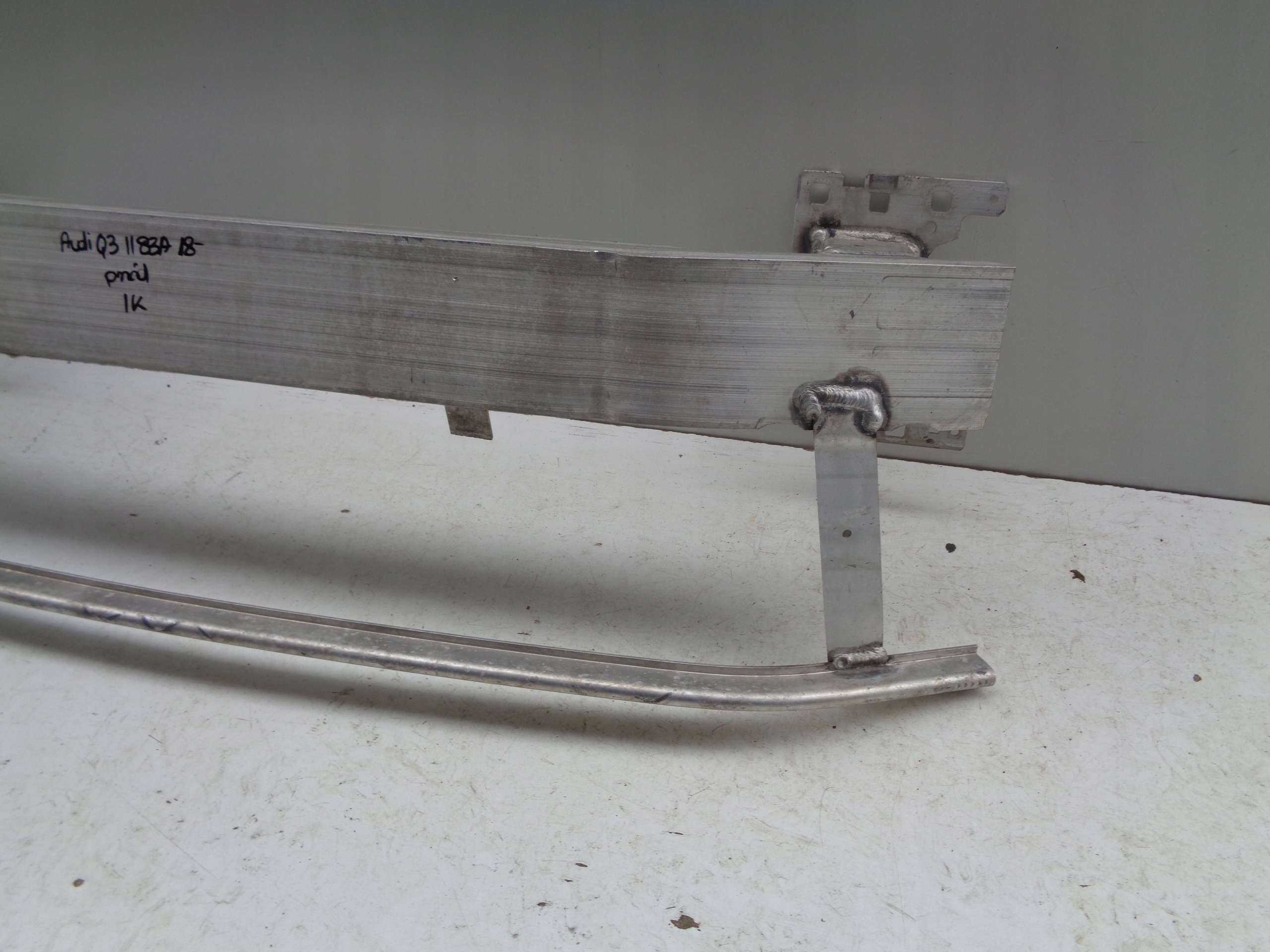 pillar bumper support front AUDI Q3 II 83A 18