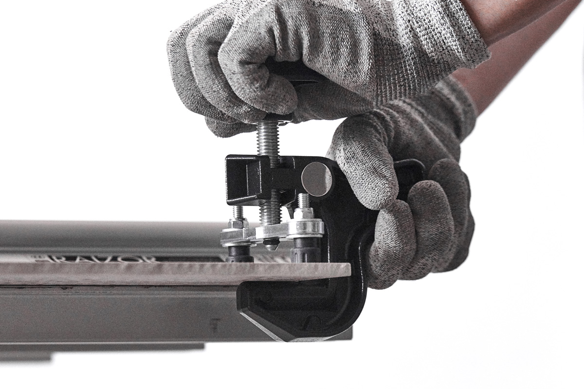 RAIMONDI 169TBRAI RĘCZNY ŁAMACZ DO PŁYTEK ŚRUBOWY Seria RAIZOR