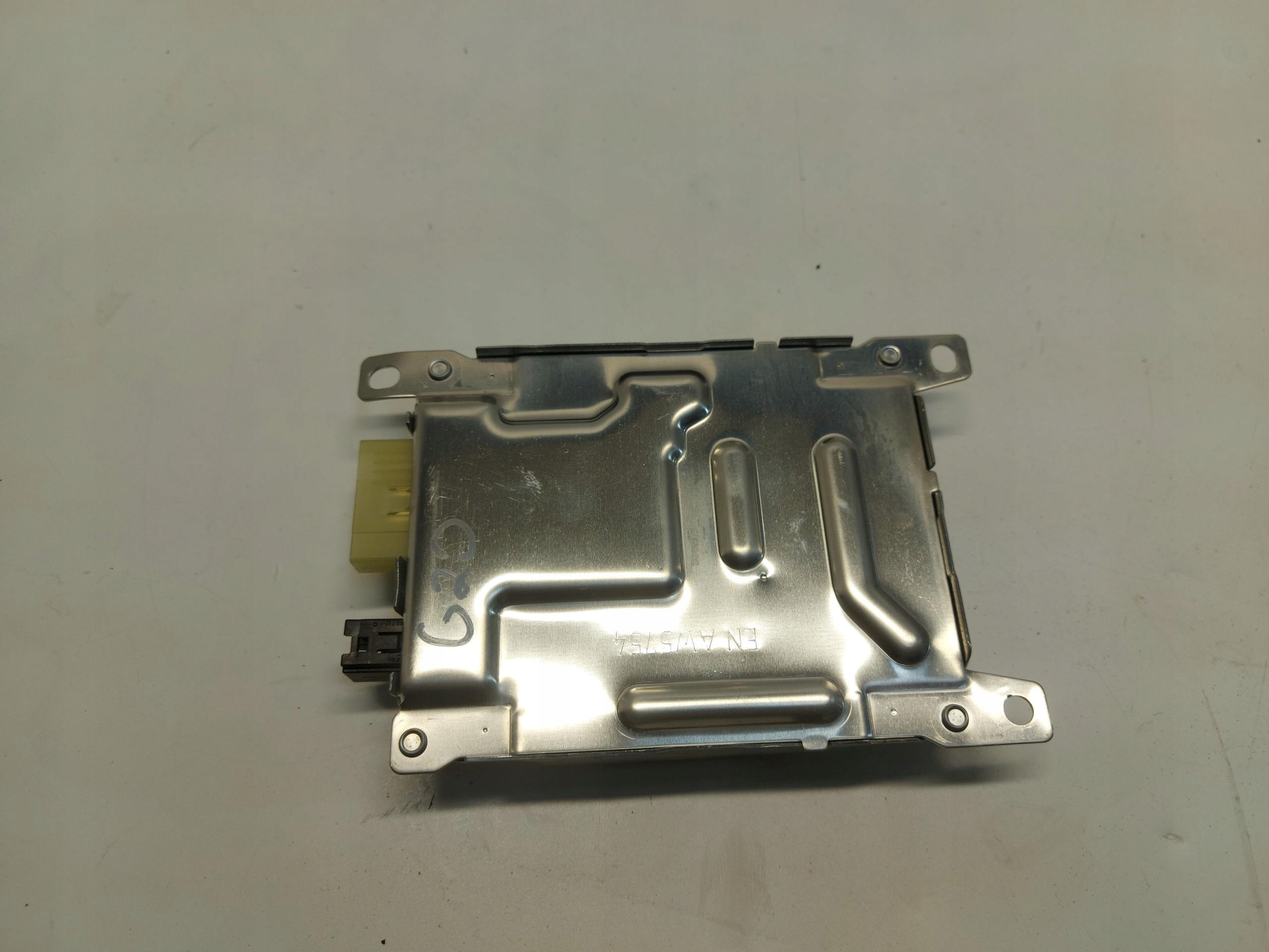BMW G20 330e module control unit BCU 8707828