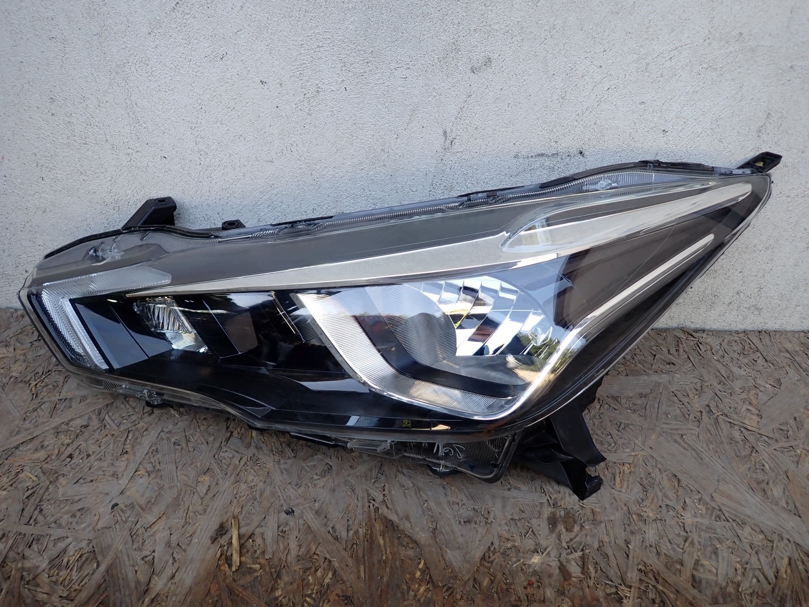 light left front front NISSAN MICRA K14 5 V LED 260605FA4A 206