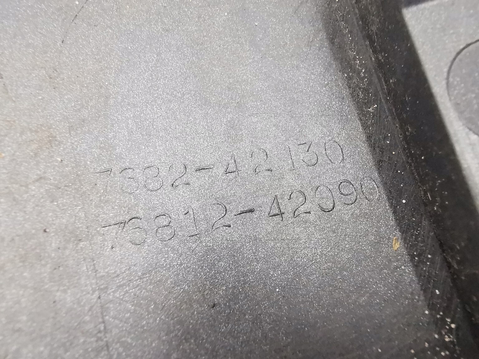 cap moulding bonnet boot TOYOTA RAV-4 RAV4 / 76812-42090