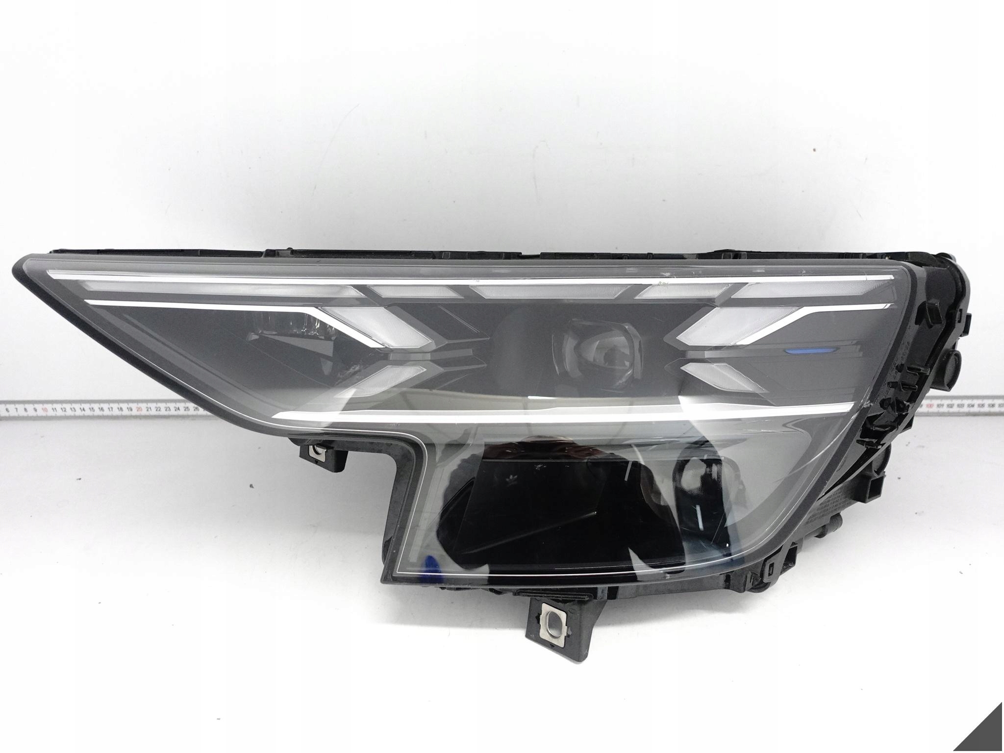 AUDI Q8 SQ8 4M8 LIFT 23- light FULL LED MATRIX LASER left front EUROPA