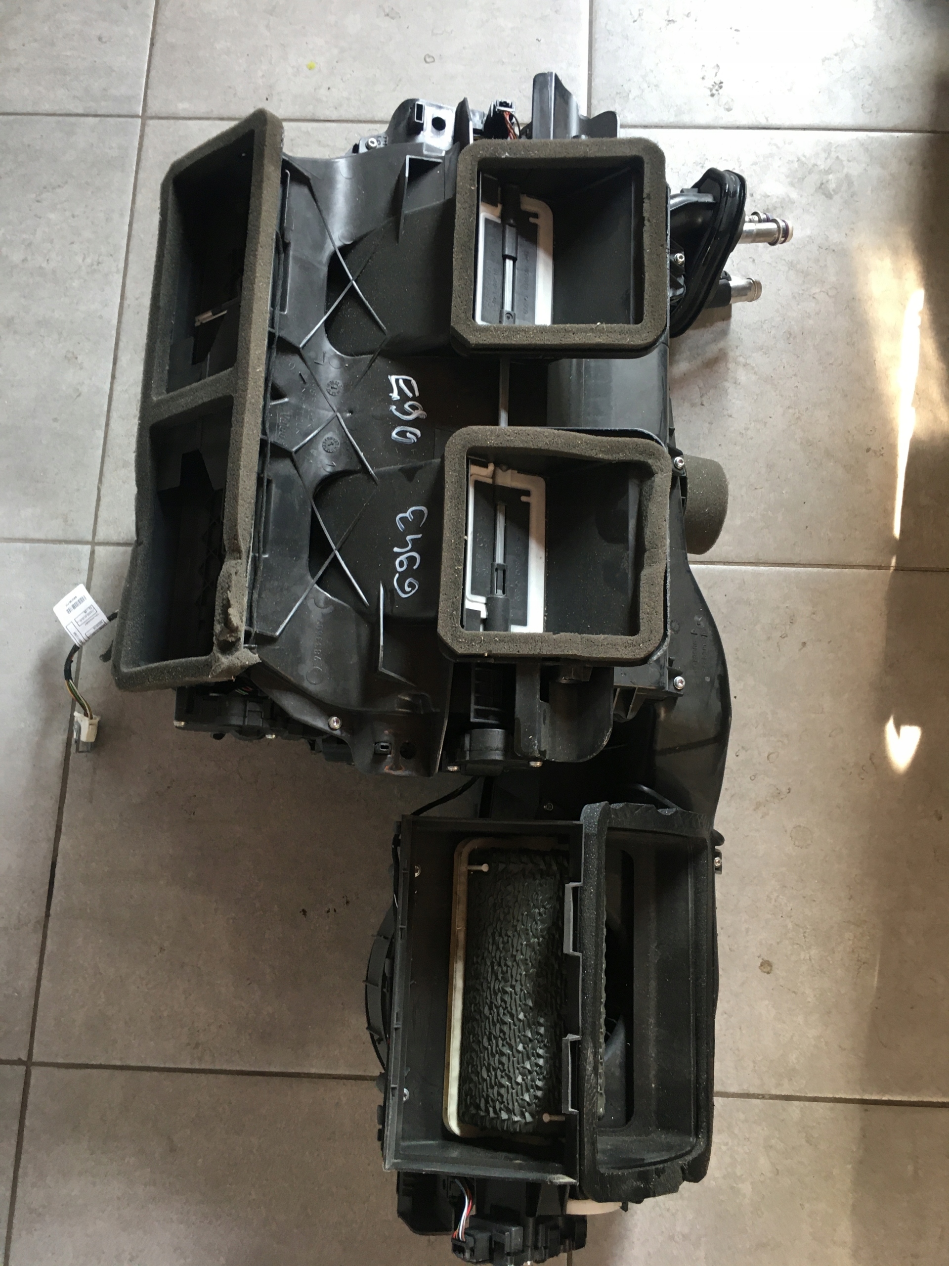 BMW F31 радиатор отопителя *