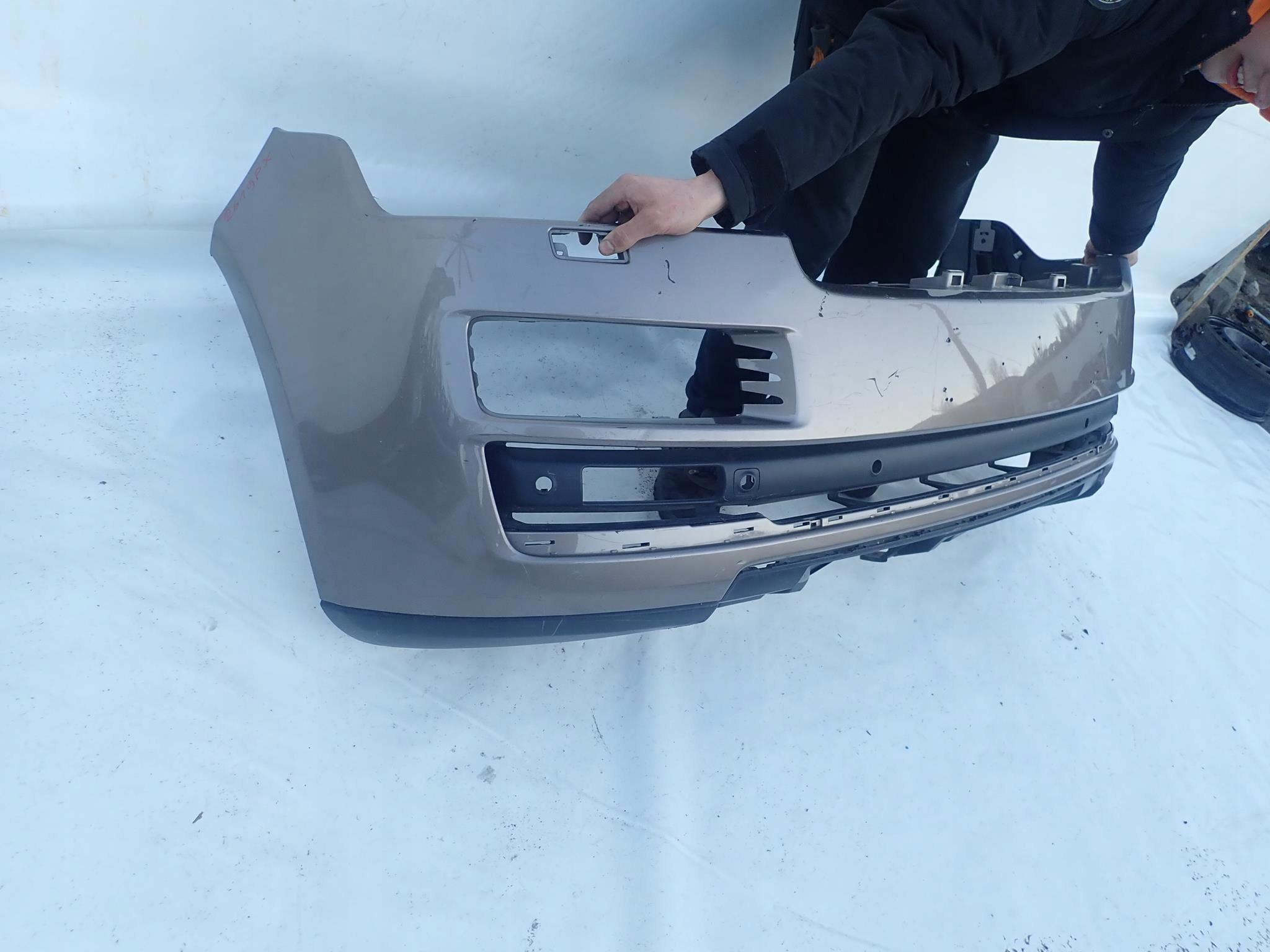RANGE ROVER IV 4 12-> bumper front washer PDC