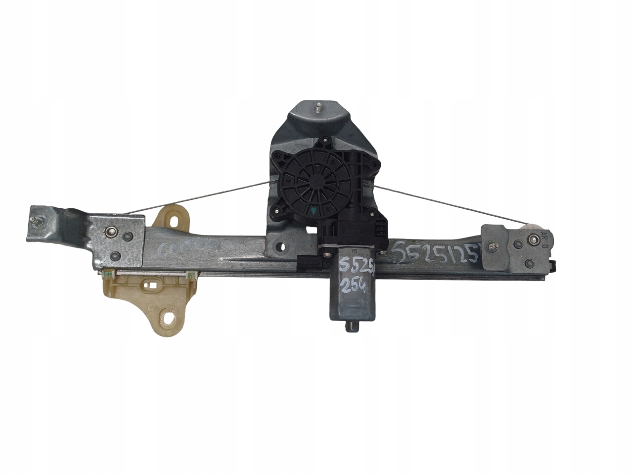 RENAULT CAPTUR 1 I 13- MECHANIZM SILNICZEK SZYBY PRAWY PRZÓD 128001071E