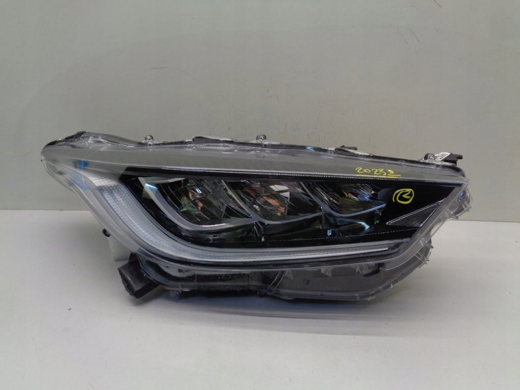 TOYOTA YARIS 4 IV P21 FULL LED 20- light right