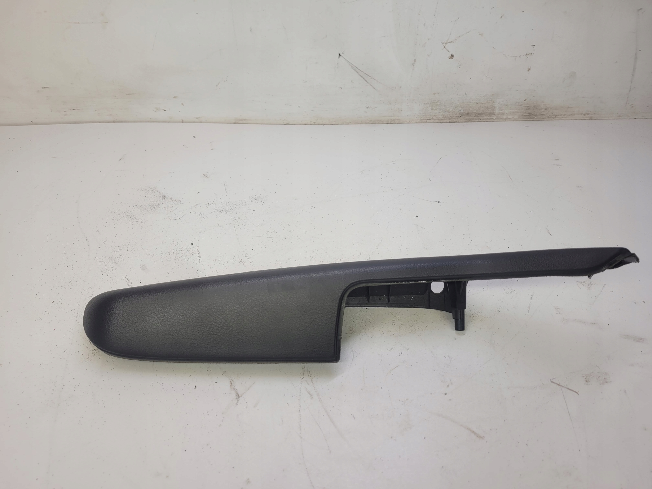 armrest door PRAWYCH AUDI A6 C6 4F0867174A