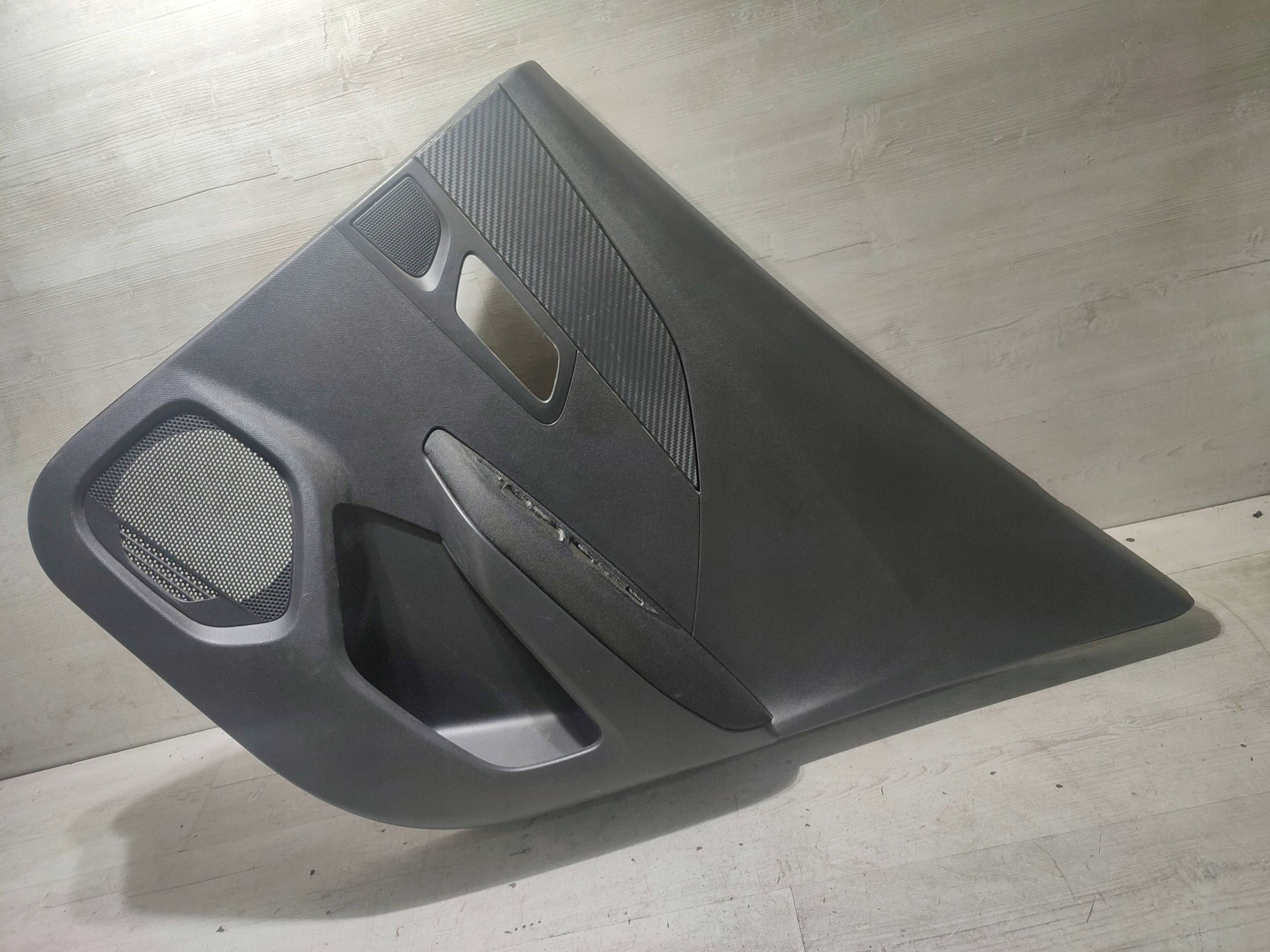 Peugeot 2008 II 2020 rear part side side / upholstery door tylnych