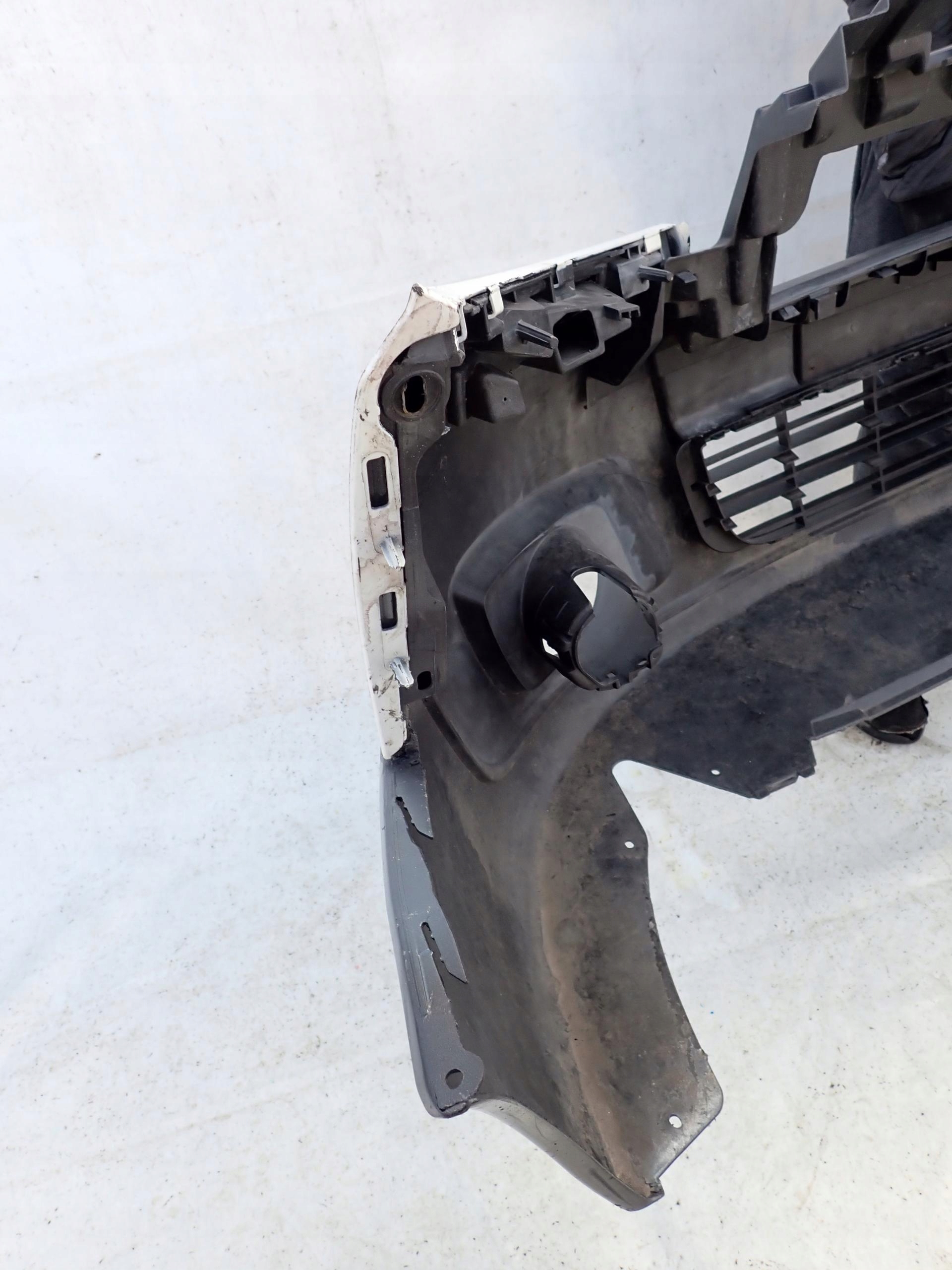 PEUGEOT EXPERT JUMPY SCUDO II 06-16 bumper front
