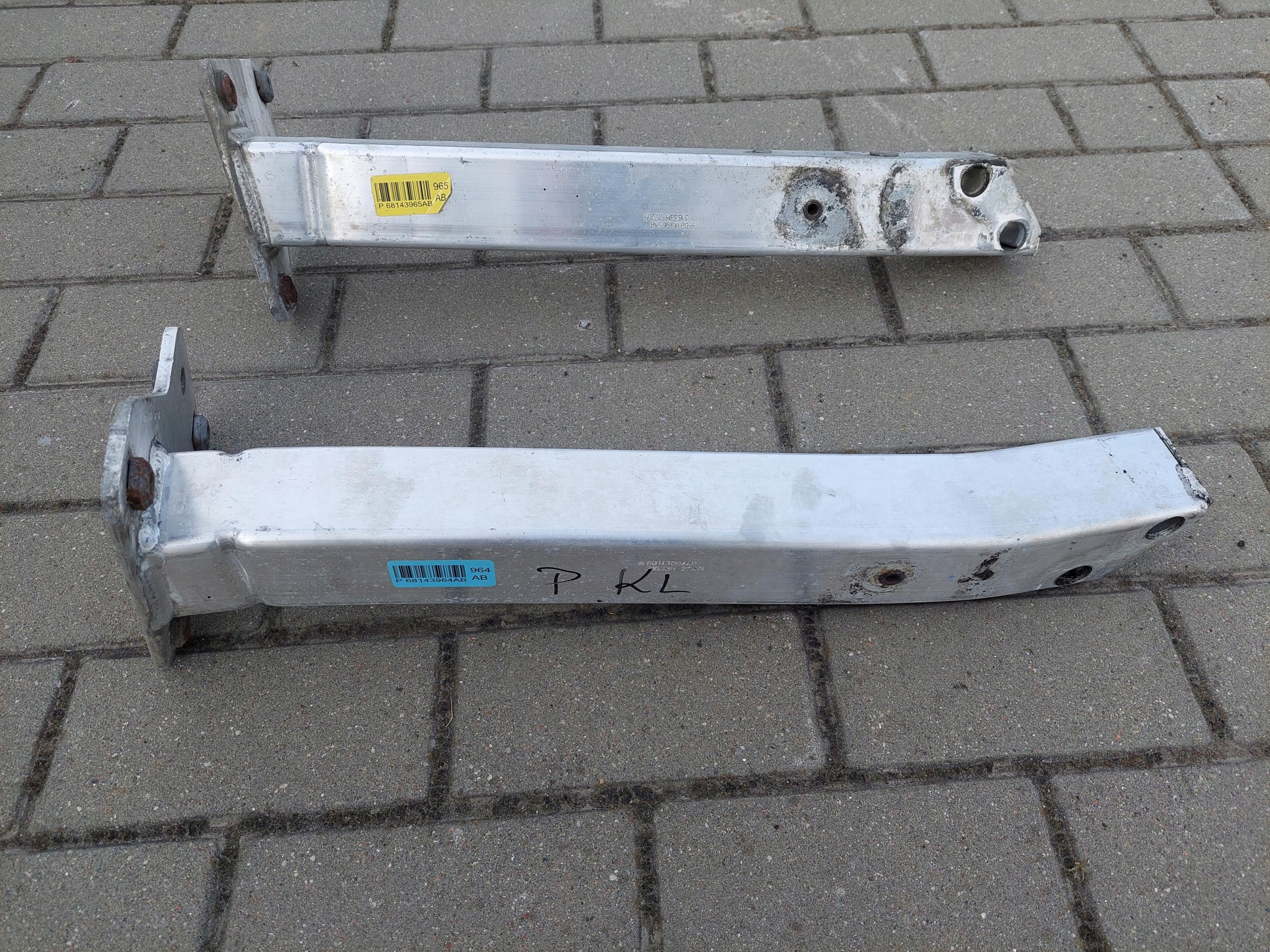 KIEL beam tip front left 68143965AB JEEP CHEROKEE V KL 2.0 CRD MTJ