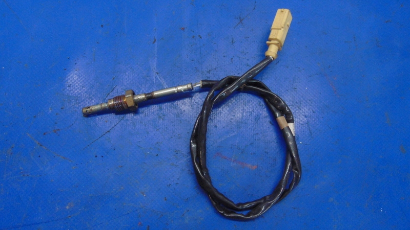 Sensor TEMPERATURY Gase 4G0906088AA 2.0TDI AUDI Q5 8R 08-16R
