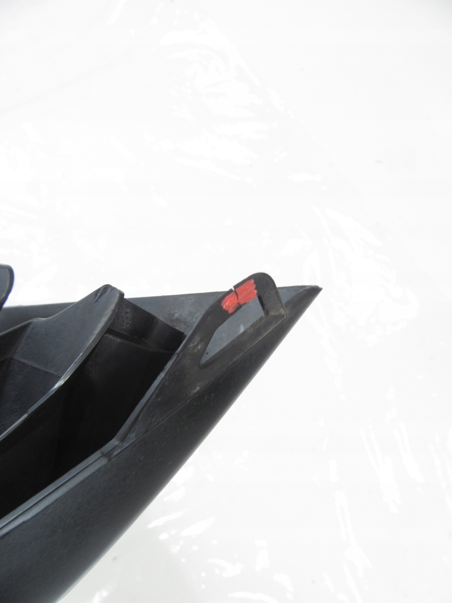 grid of a bumper cover spoiler Mazda 3 BL bbp8-50c21 LH