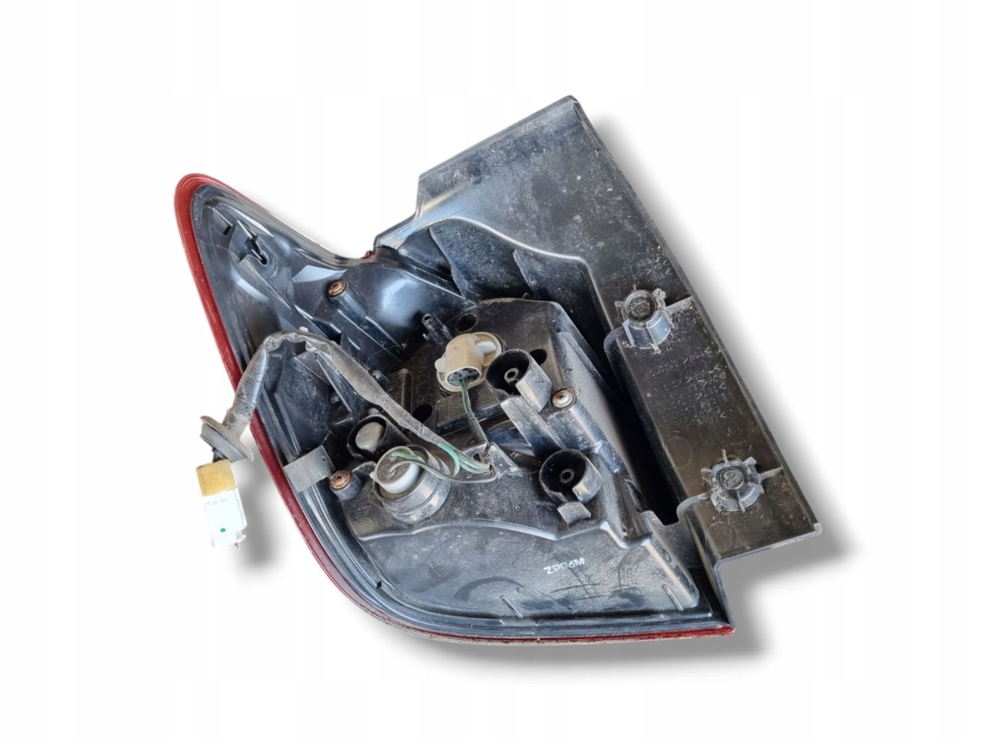 light rear right side Mitsubishi ASX 2011 8330A690