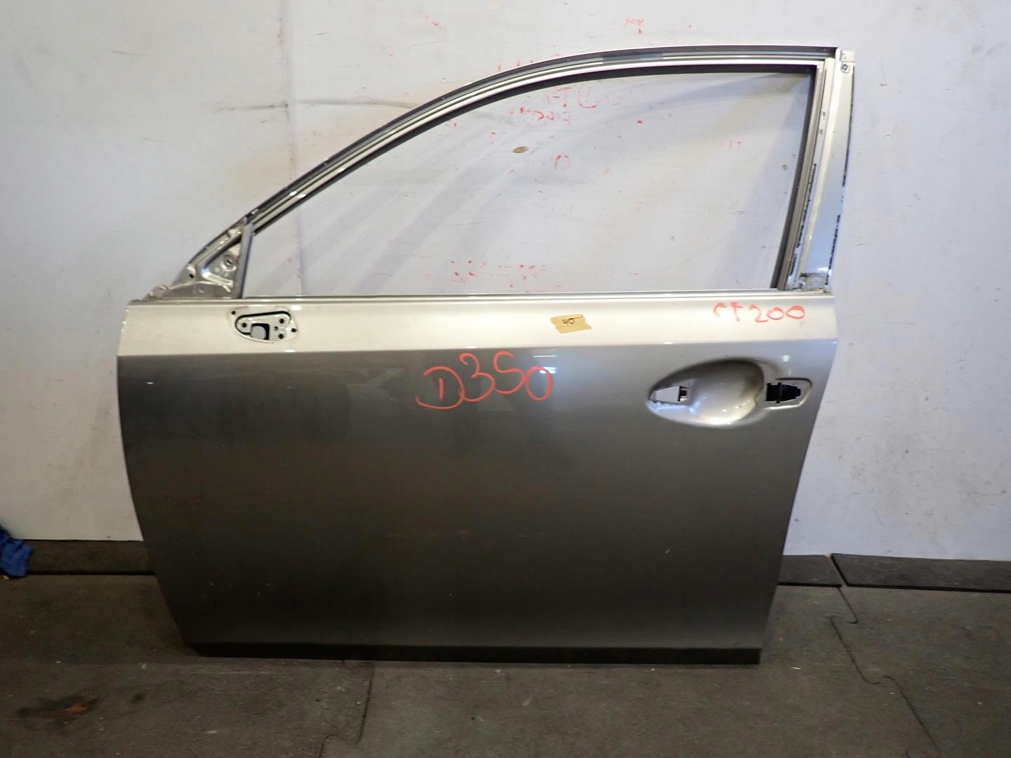 door front front left LEXUS CT200 2010