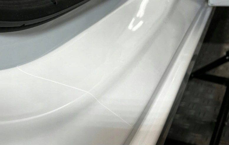 3M FOLIA TAŚMA OCHRONNA PPF NA ROWER RAMĘ SAMOPRZYLEPNA GRUBA 6x300 POŁYSK Wzór dominujący bez wzoru