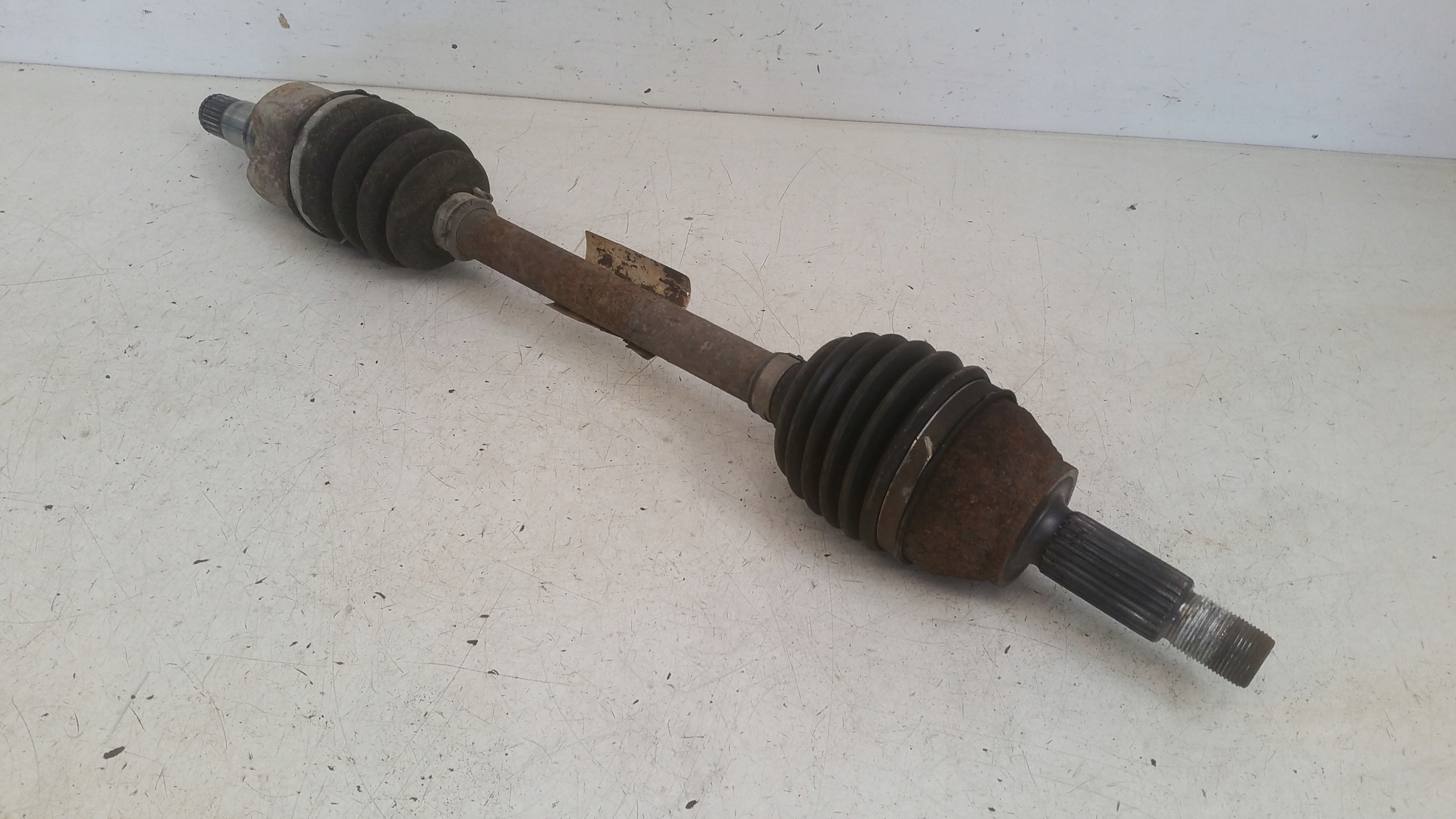 semi-axis short. Ford Fiesta MK7