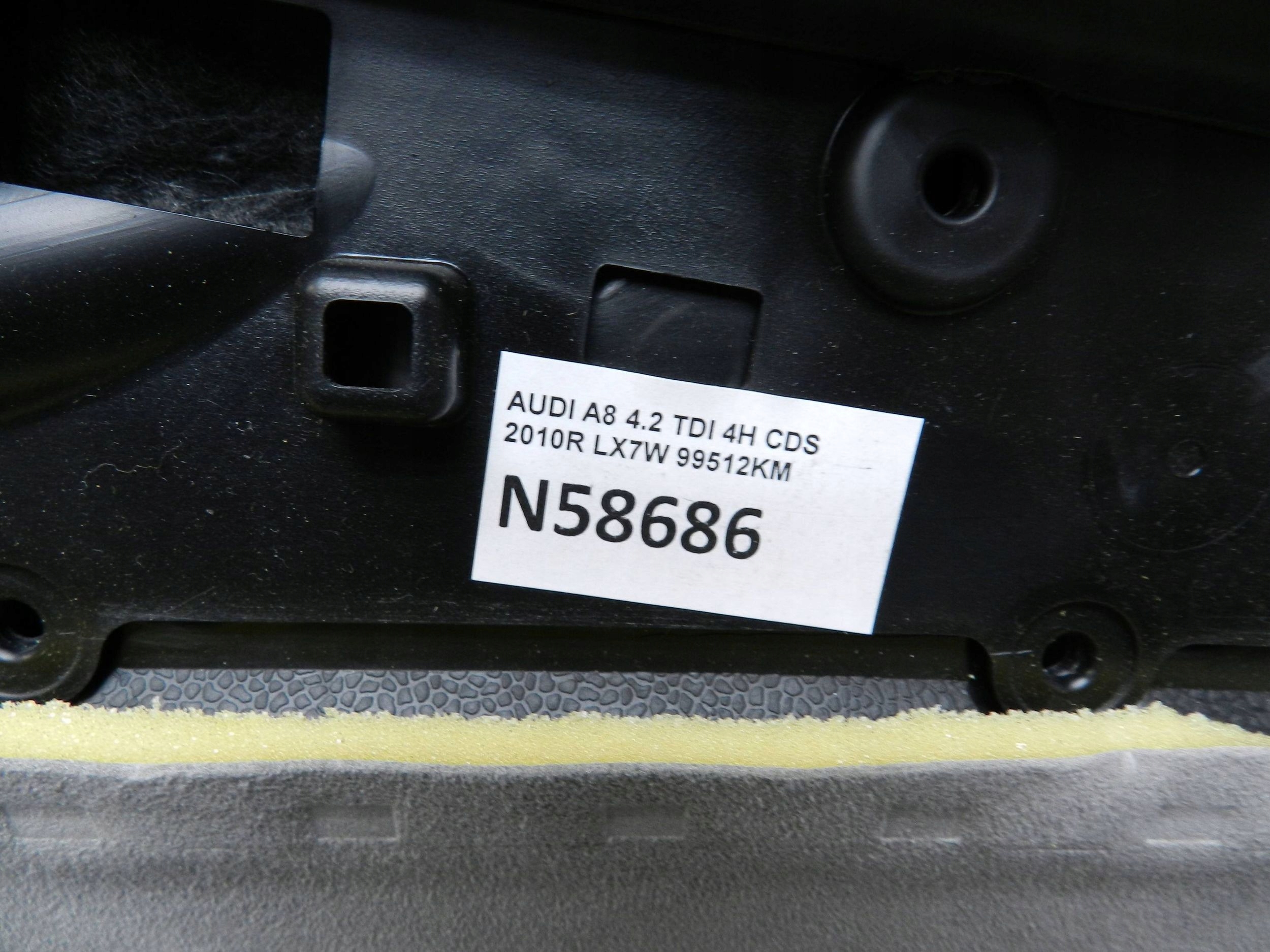 Audi A8 S8 D4 4H side door right rear part 4H0868068