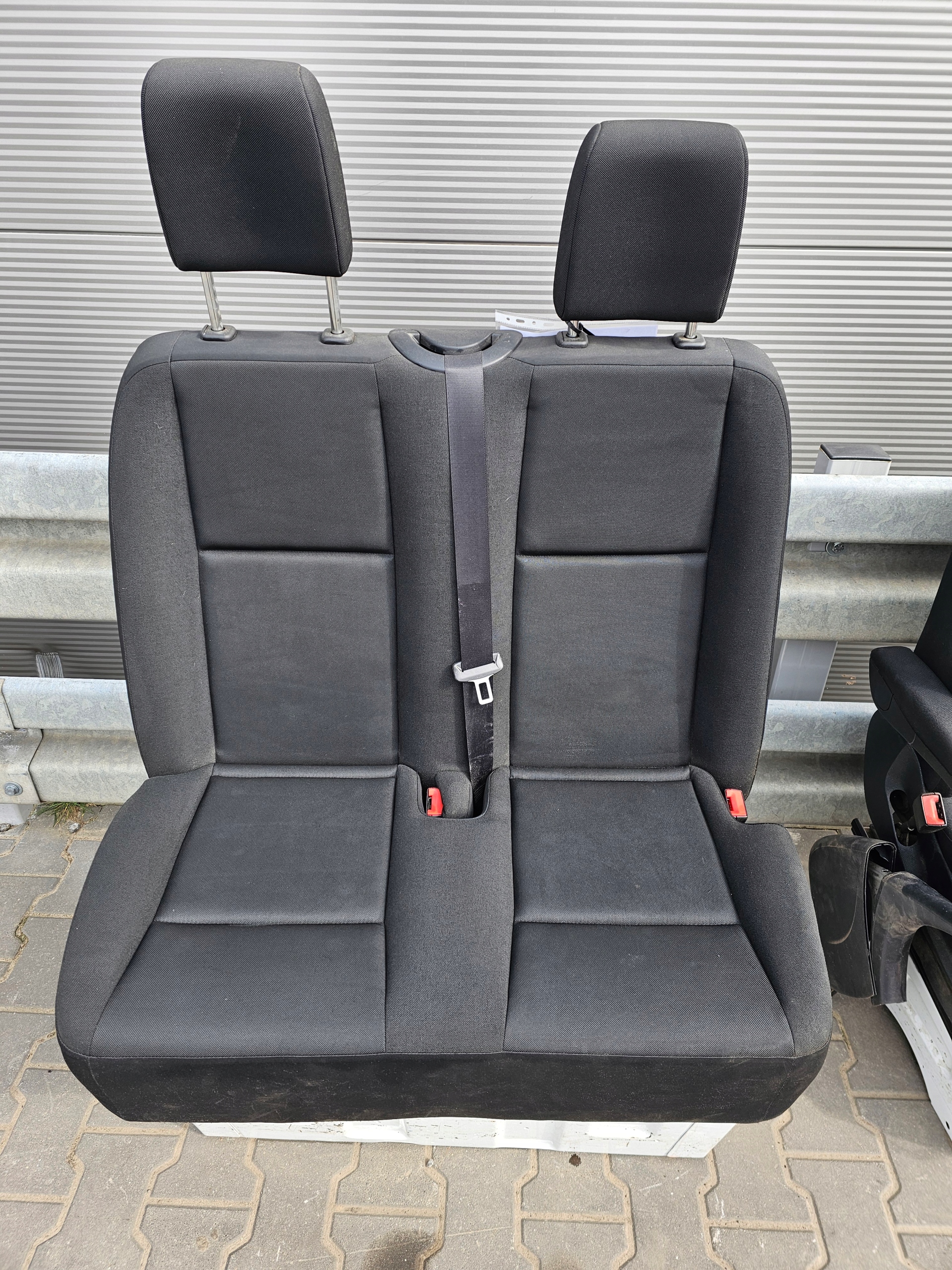MERCEDES SPRINTER W907 W910 311 seats front front 1+2 original EUROPA