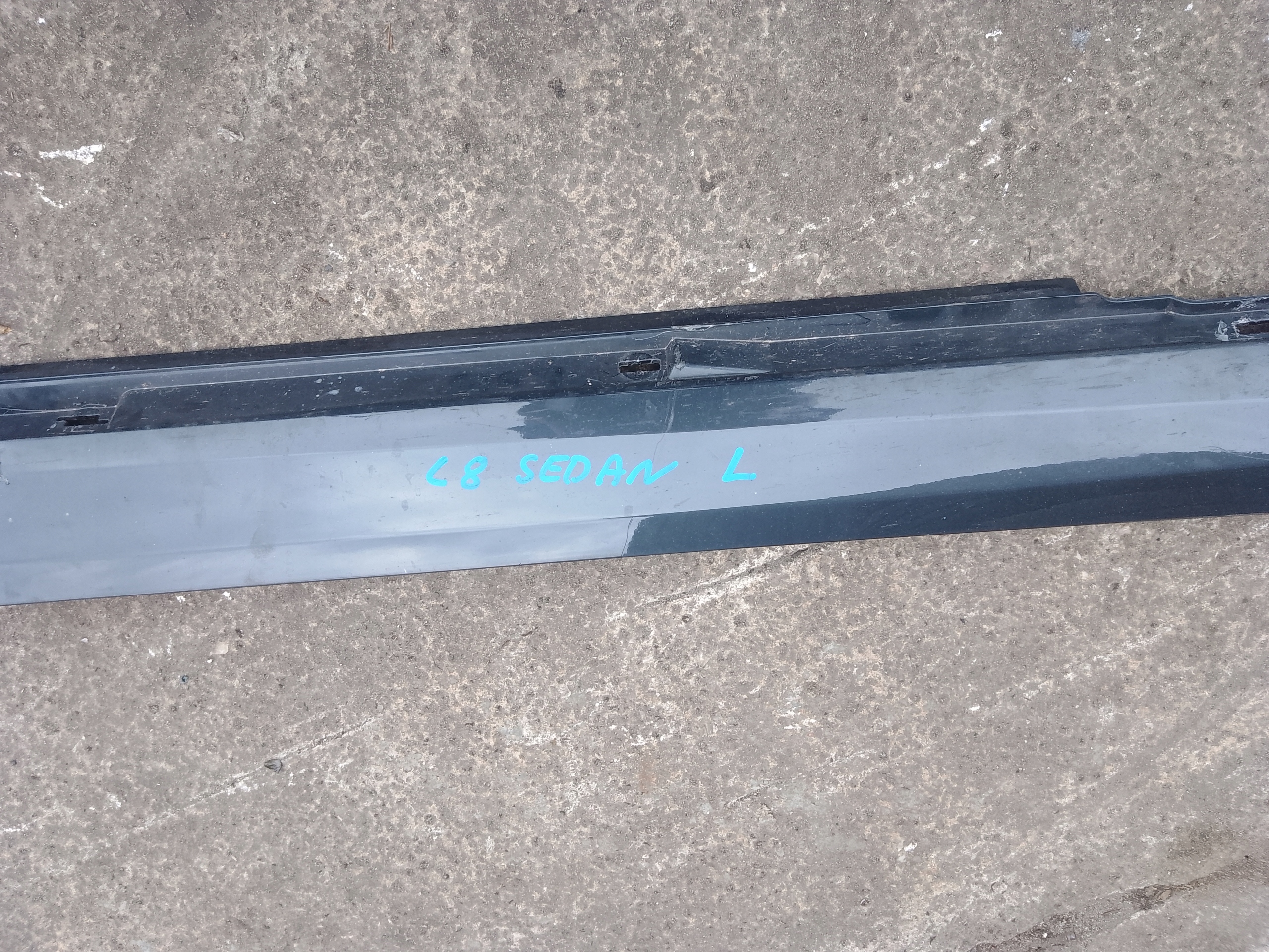 cap moulding threshold left Audi A6 C8 sedan LX7U