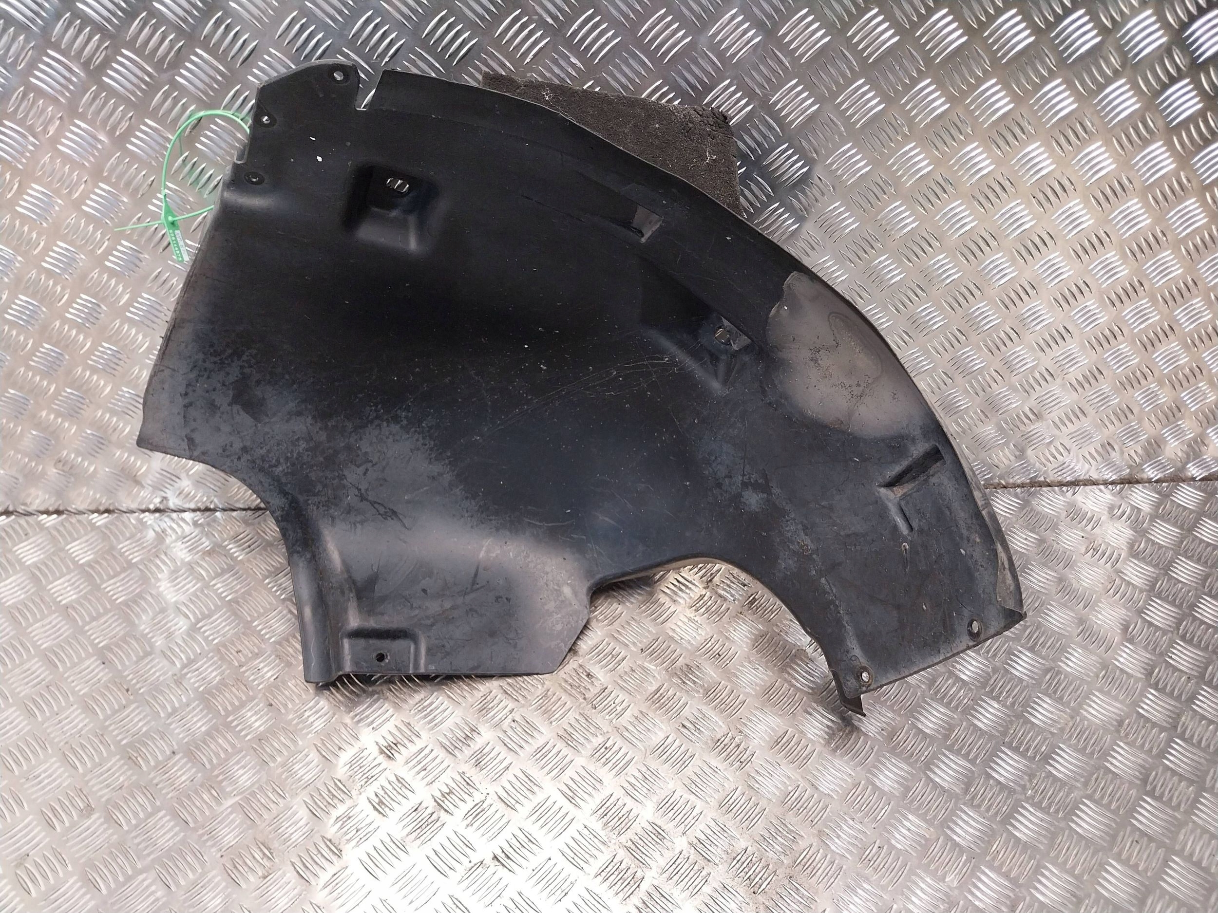 mudguard right front part rear A1648841022 MERCEDES ML W164