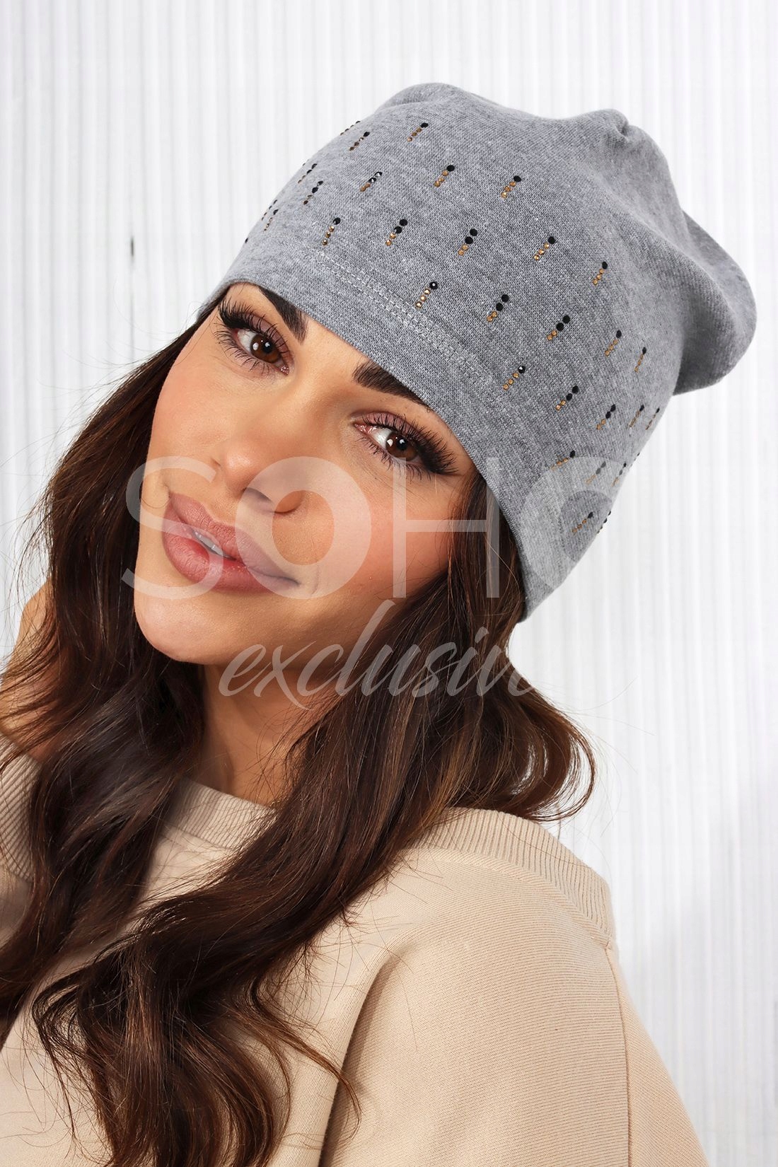 CZAPKA DAMSKA WIOSNA JESIEŃ LEKKA CIENKA WYGODNA KOBIECA SPORT KOLORY 2432 Wzór dominujący inny wzór